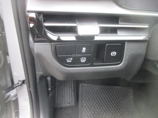 KIA Sportage 1.6 T-GDi Hybrid Black Edition-image-13