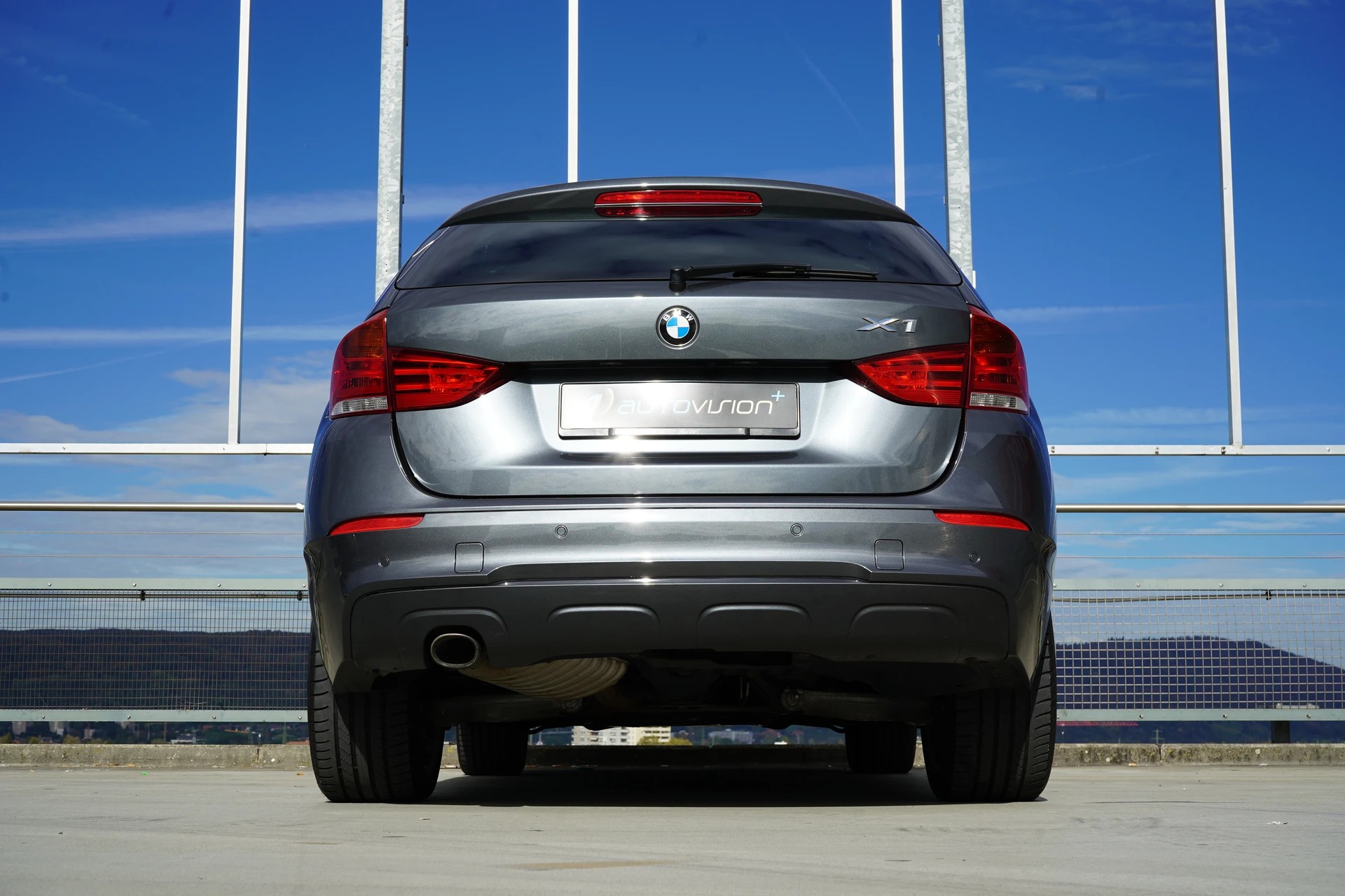BMW X1 xDRIVE 25d STEPTRONIC M SPORT PLUS l 218 PS-image-14