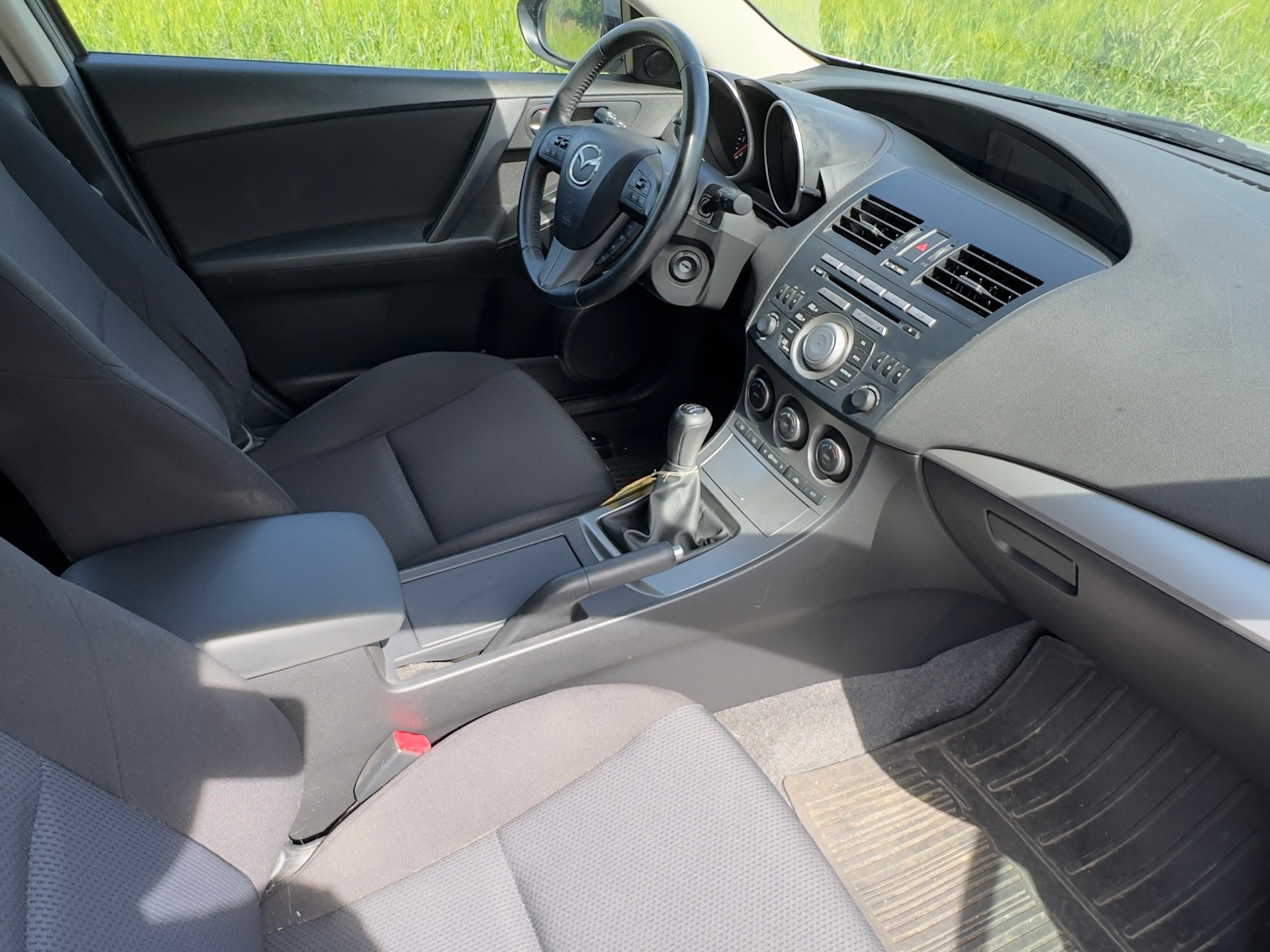 MAZDA 3 1.6 16V Confort-image-17