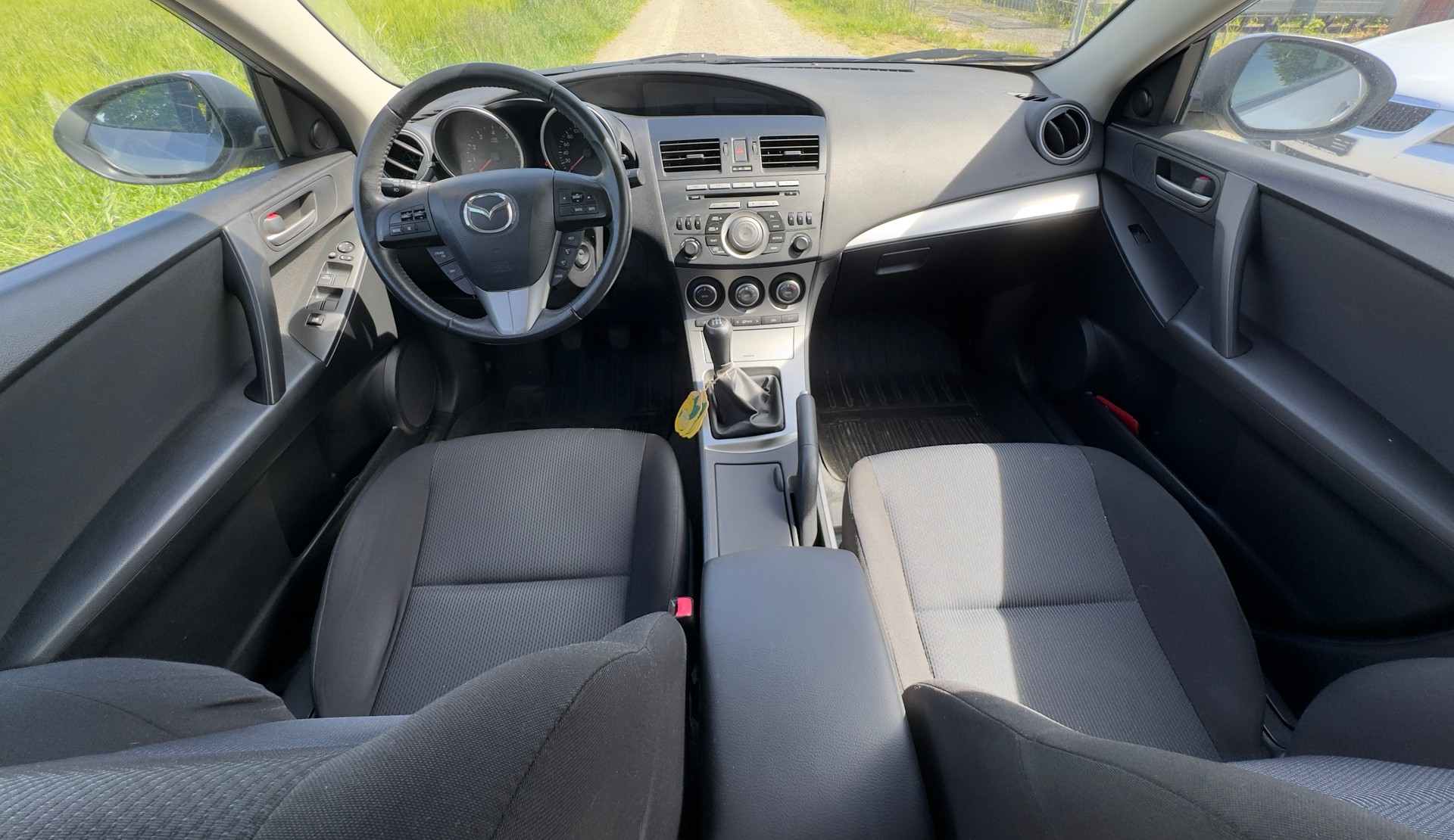 MAZDA 3 1.6 16V Confort-image-15