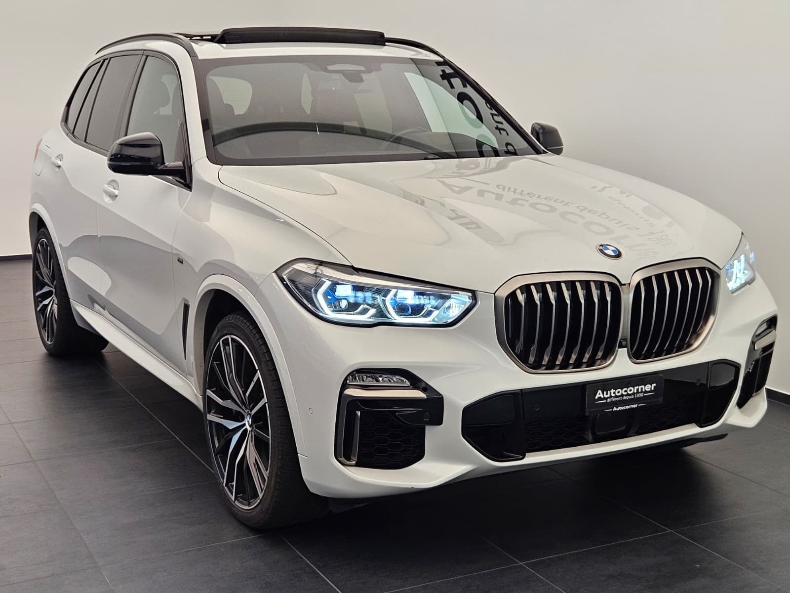 BMW X5 xDrive M50d Steptronic-image-4