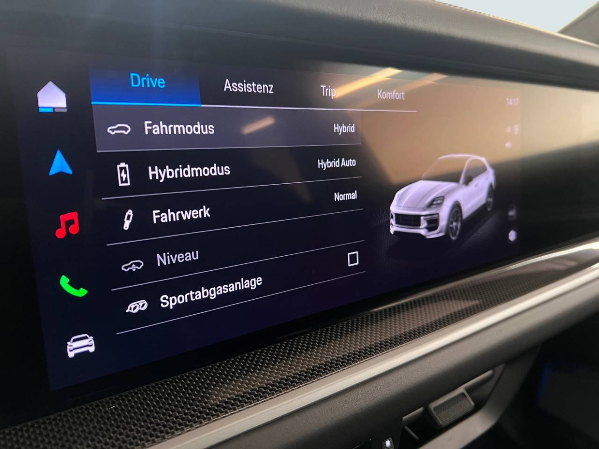 PORSCHE Cayenne Turbo E-Hybrid Coupé-image-28