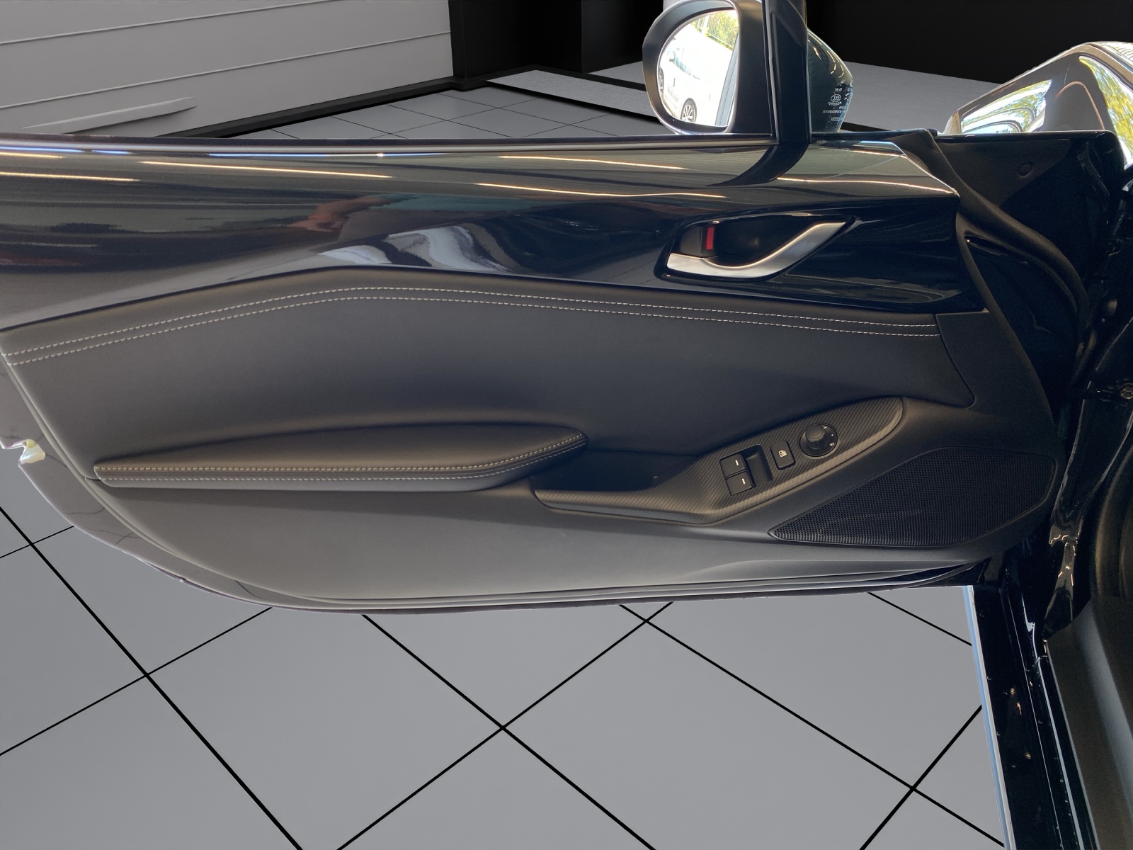 MAZDA MX-5 Skyactiv-G 132 Homura-image-7