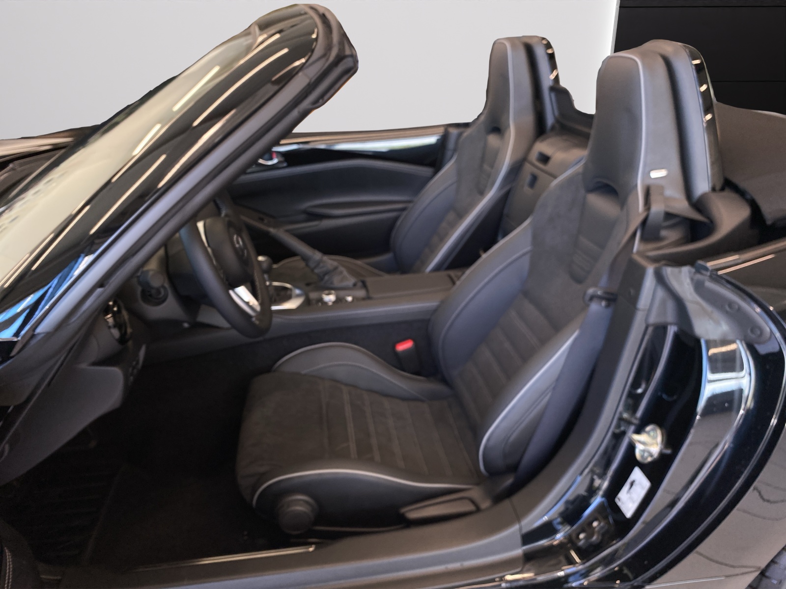 MAZDA MX-5 Skyactiv-G 132 Homura-image-8