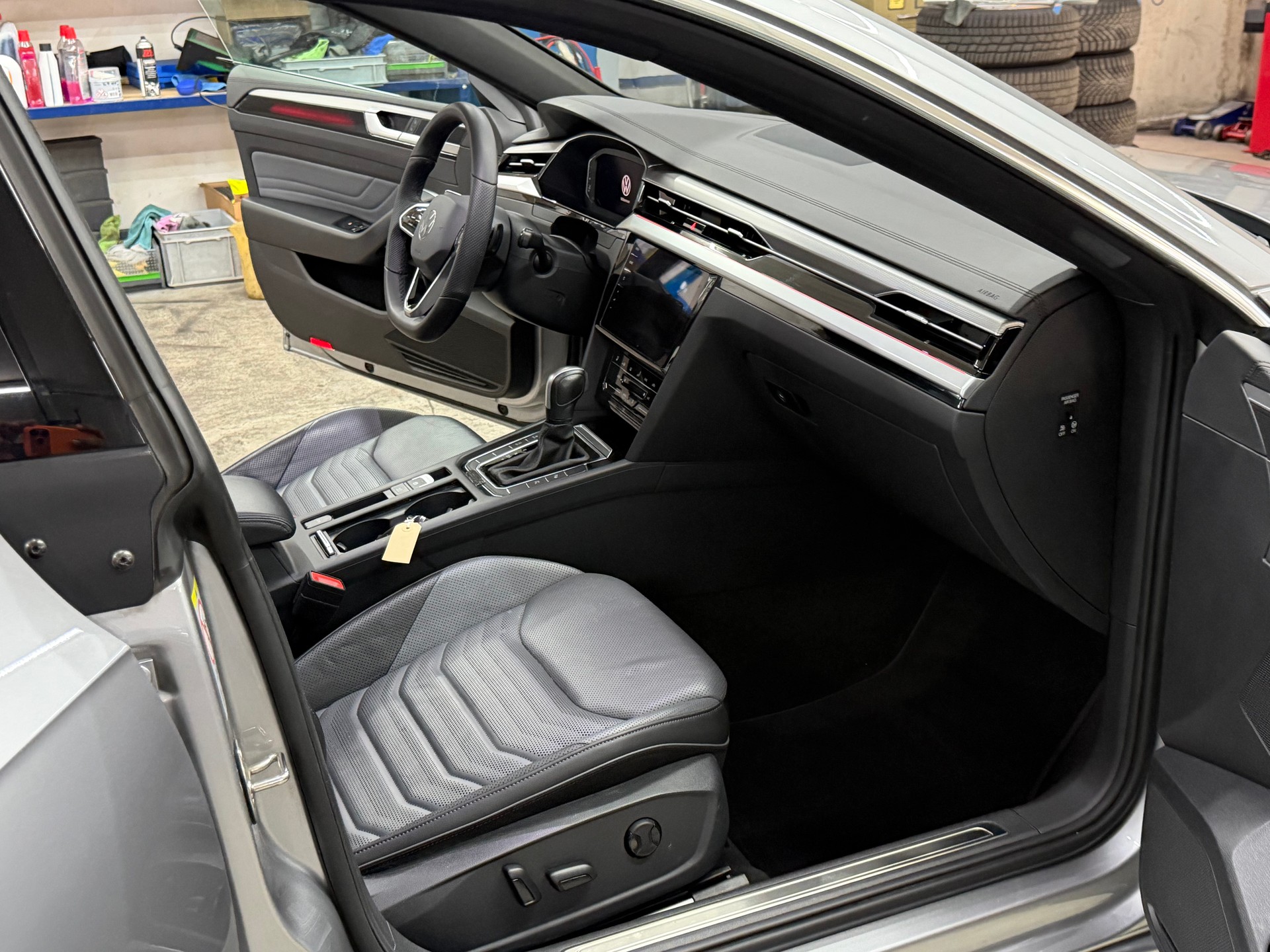 VW Arteon SB 2.0 TDI Elegance 4Motion DSG-image-12