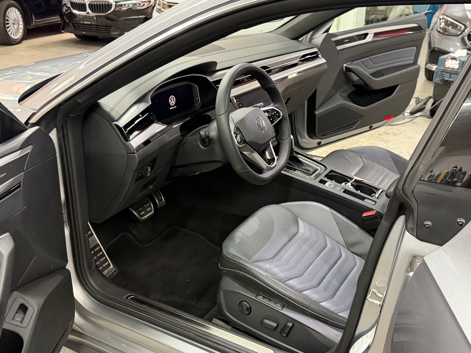 VW Arteon SB 2.0 TDI Elegance 4Motion DSG-image-5