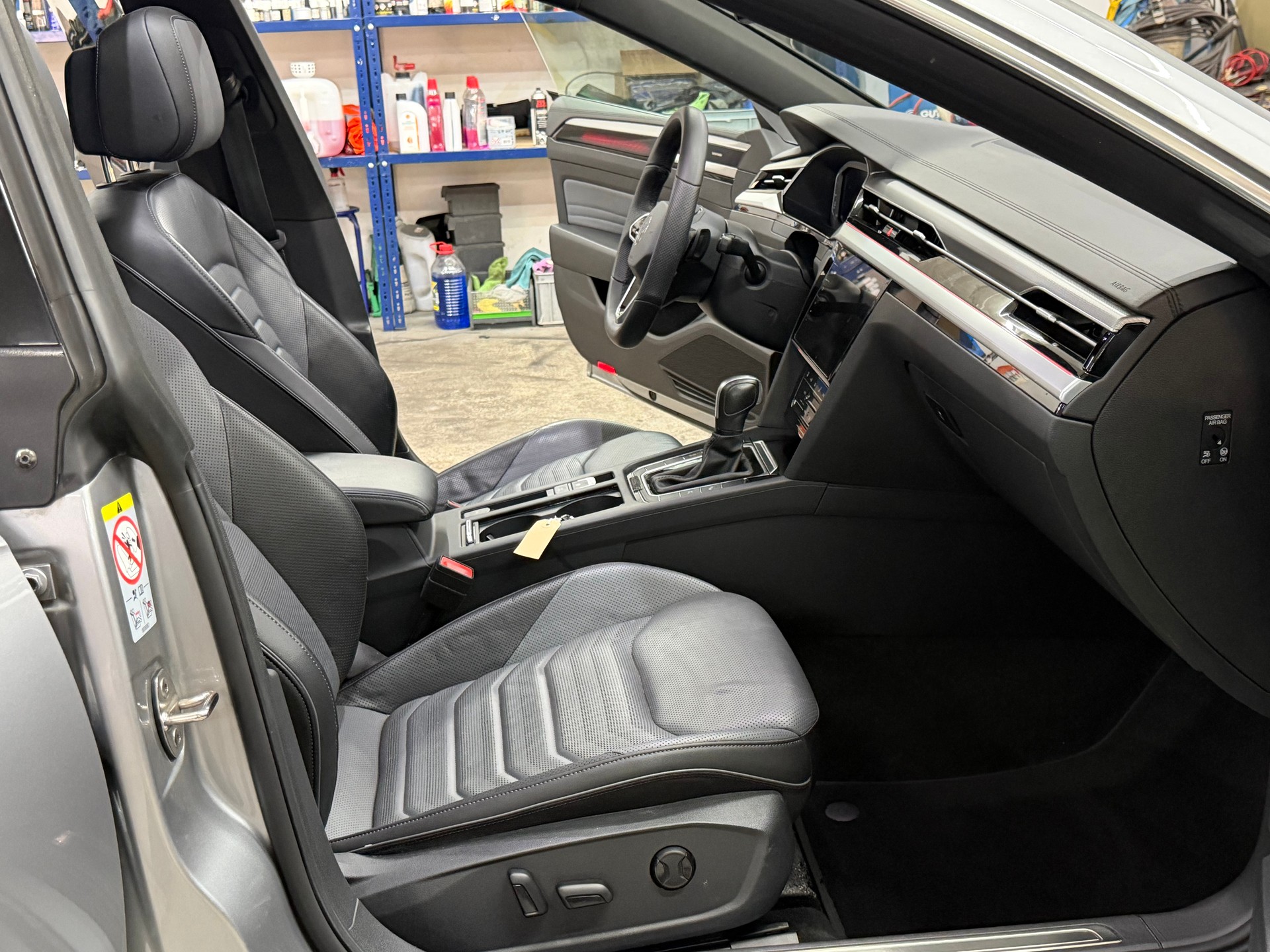 VW Arteon SB 2.0 TDI Elegance 4Motion DSG-image-14