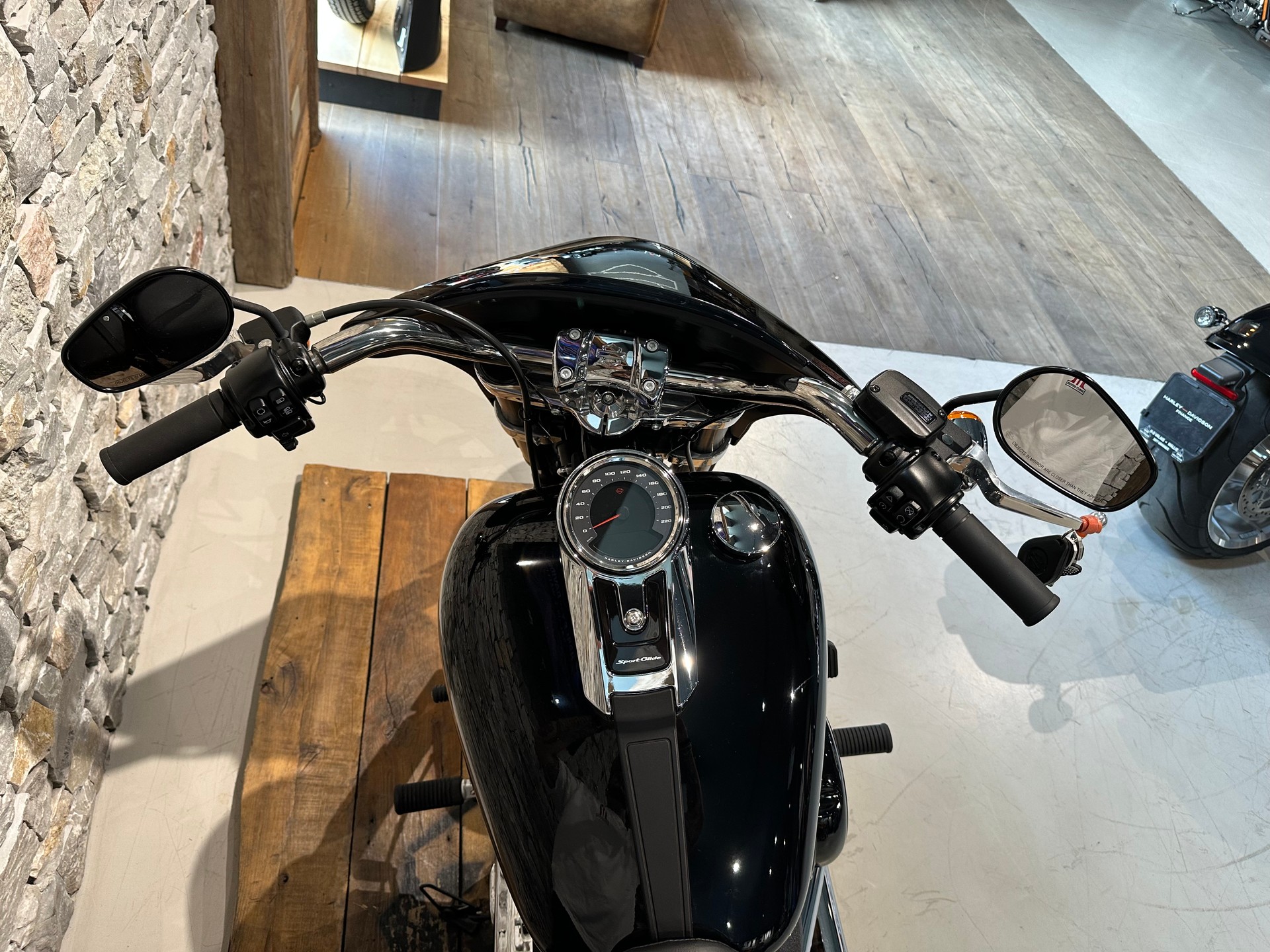 HARLEY-DAVIDSON FLSB - Sport Glide-image-9