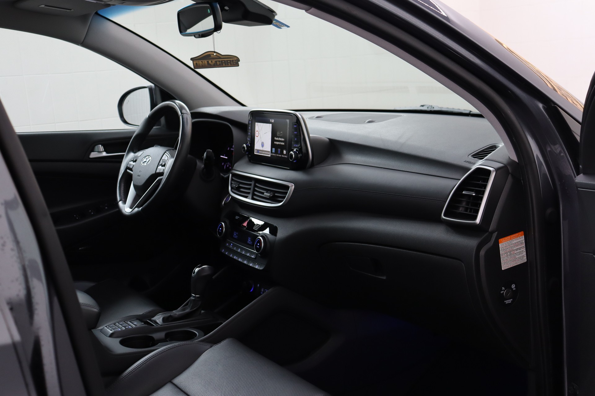 HYUNDAI TUCSON 2.0 CRDI VERTEX 4WD AUTOMATIC ** FAHRASSISTENZ-PAKET ** 360-GRAD PARK-PAKET ** PANO-DACH **-image-15