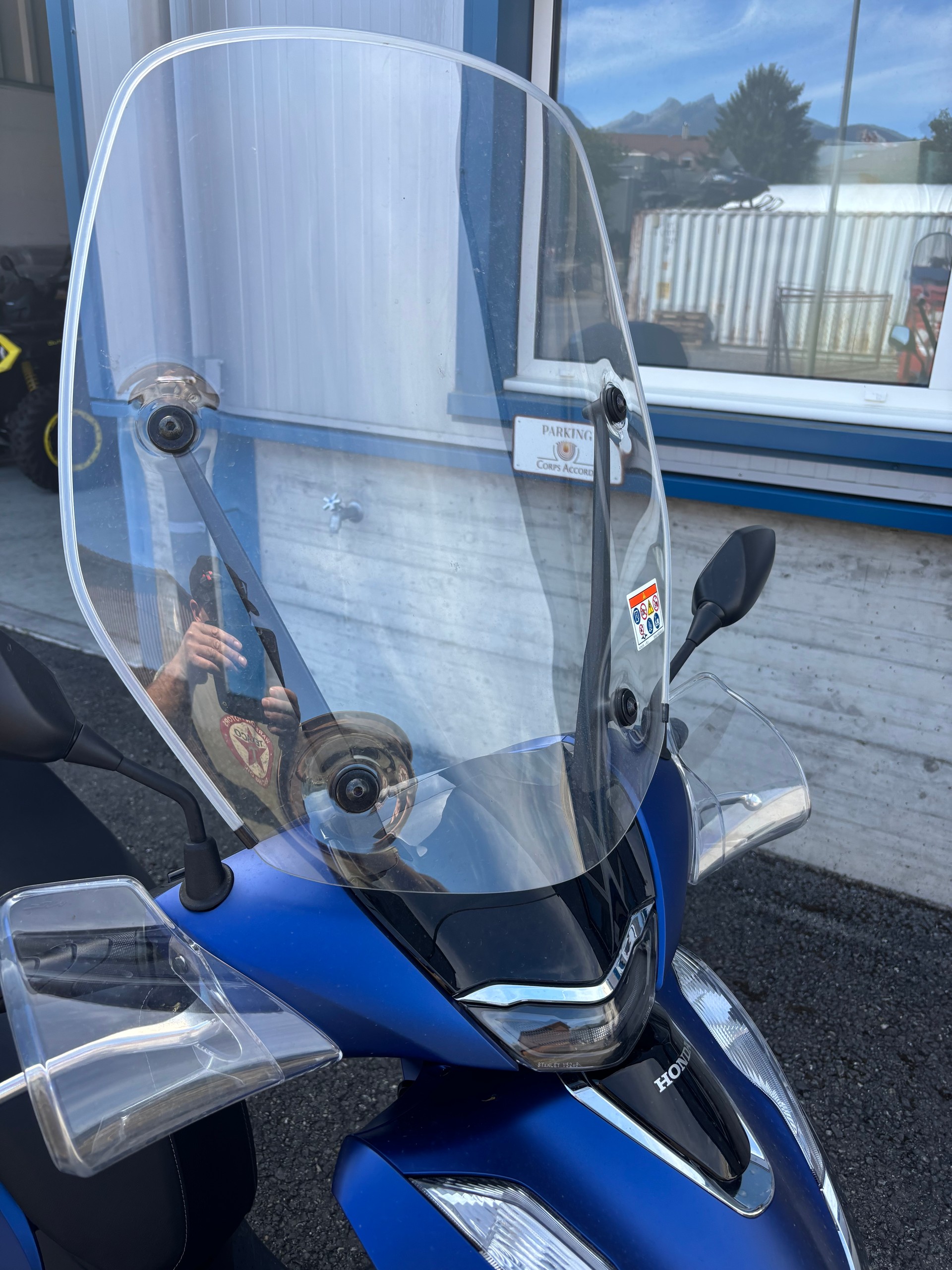 HONDA SH 125 Sporty-image-3