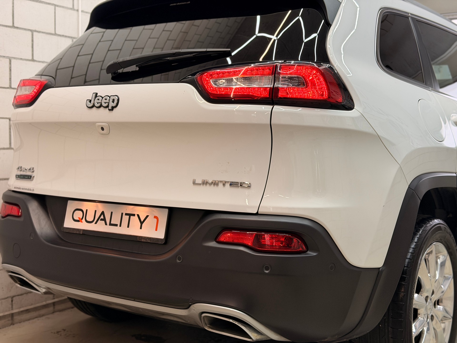 JEEP Cherokee 2.0TD Limited AWD 9ATX-image-3