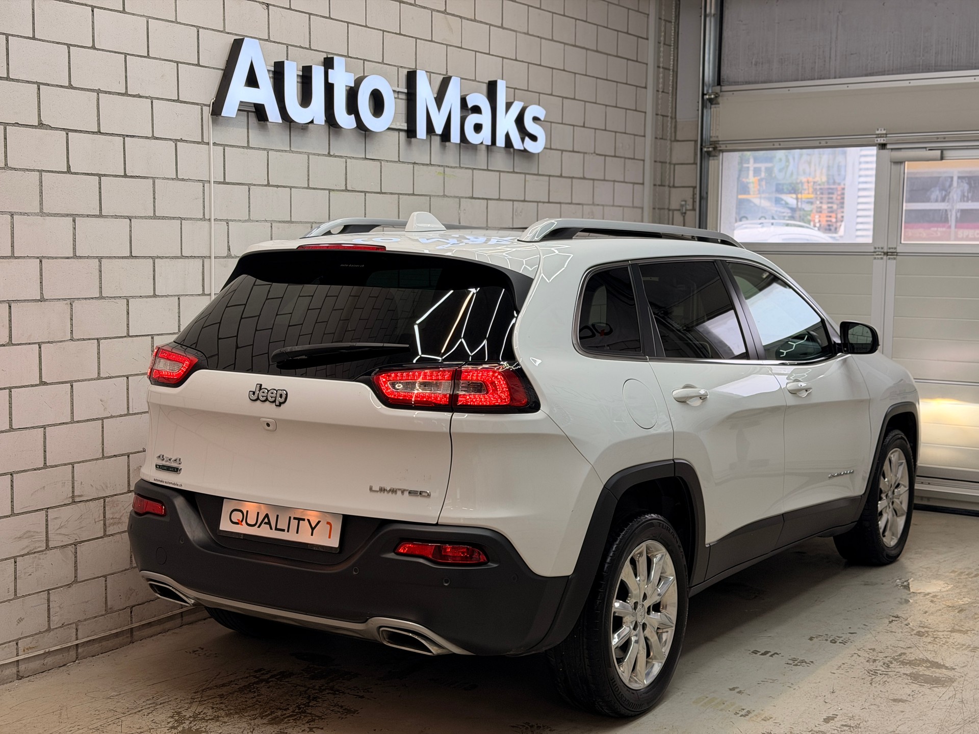 JEEP Cherokee 2.0TD Limited AWD 9ATX-image-0