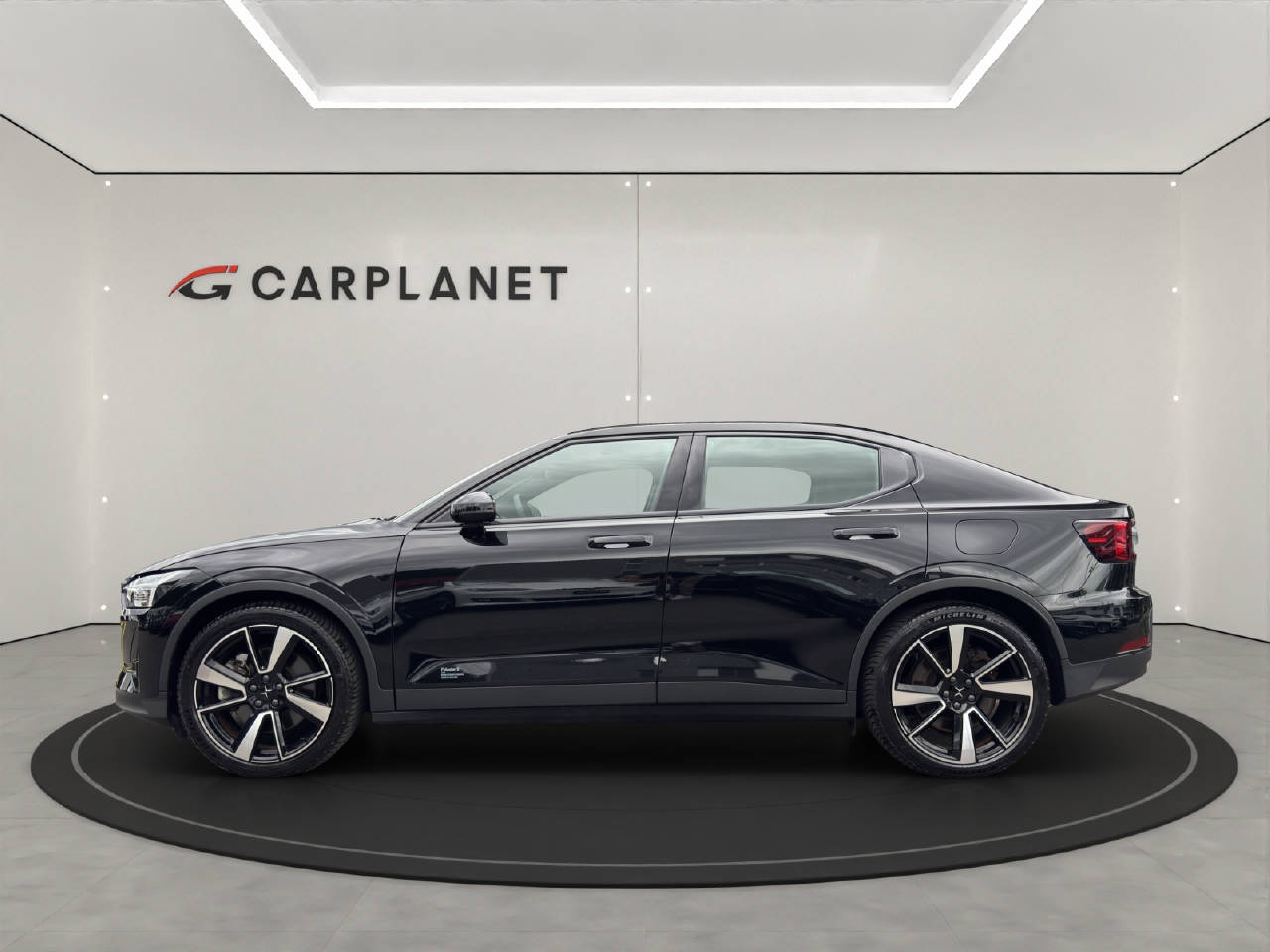 POLESTAR 2 Long Range Dual Motor-image-2