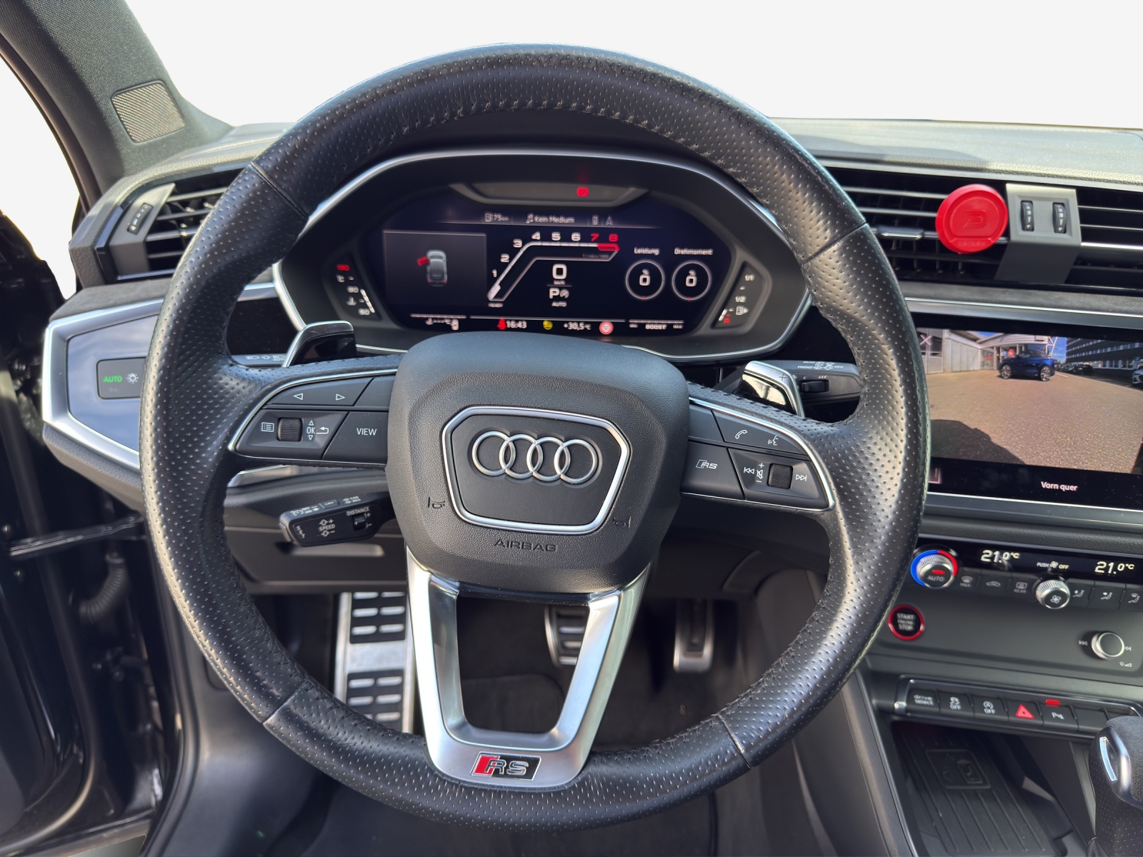AUDI RS Q3 Sportback quattro S tronic-image-9
