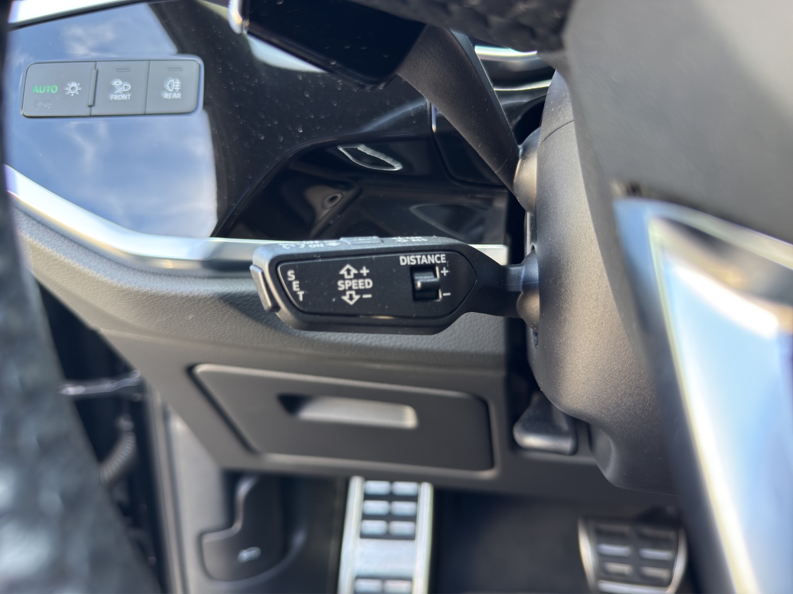 AUDI RS Q3 Sportback quattro S tronic-image-15