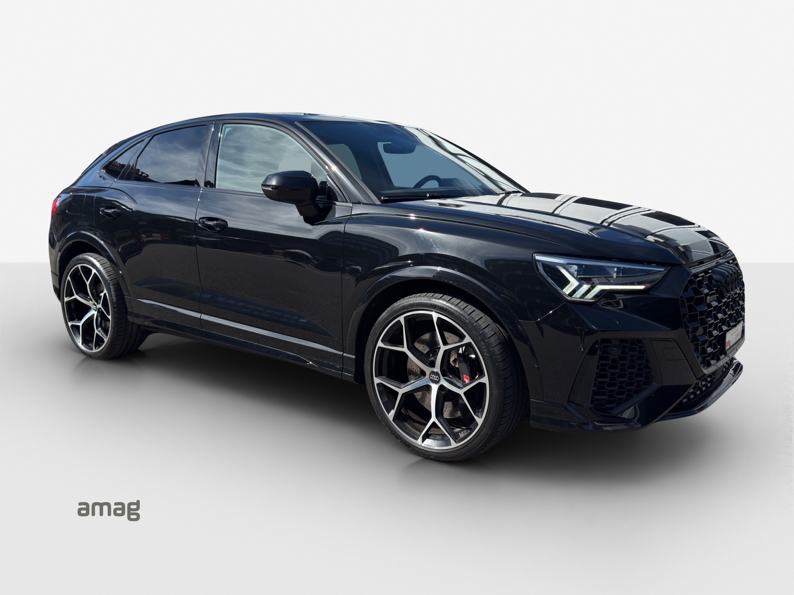 AUDI RS Q3 Sportback quattro S tronic-image-5