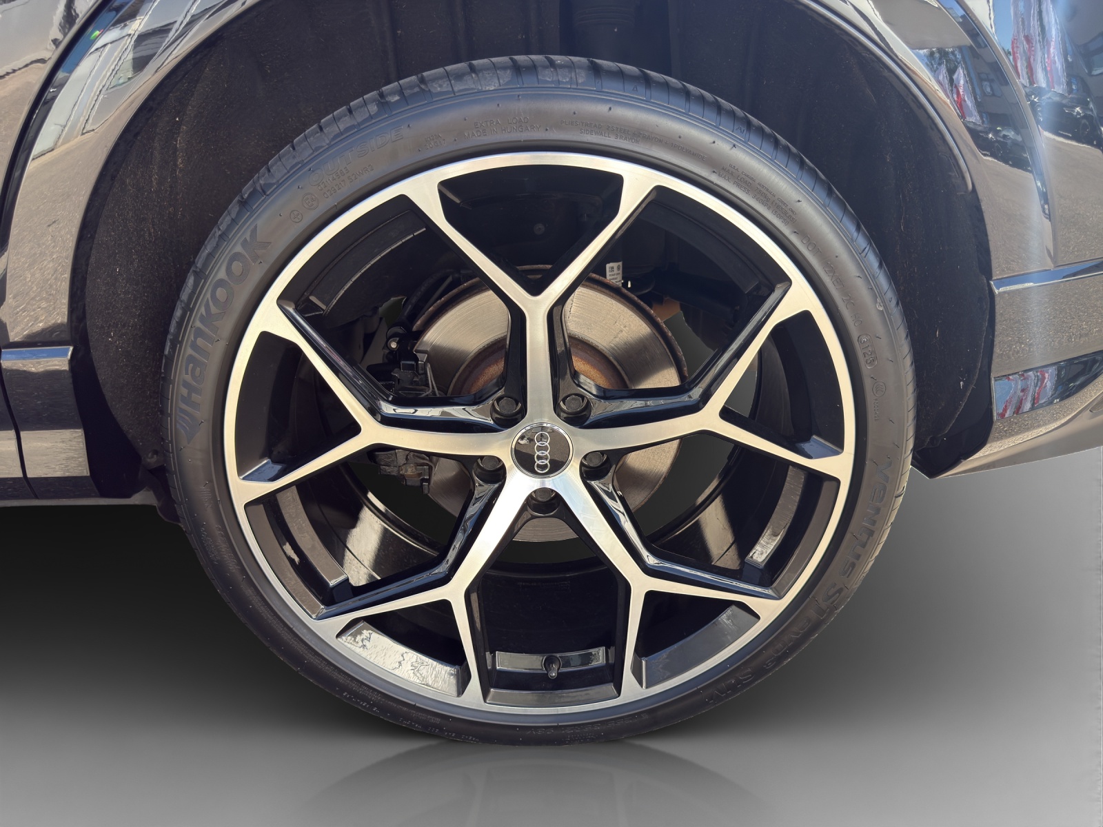 AUDI RS Q3 Sportback quattro S tronic-image-14