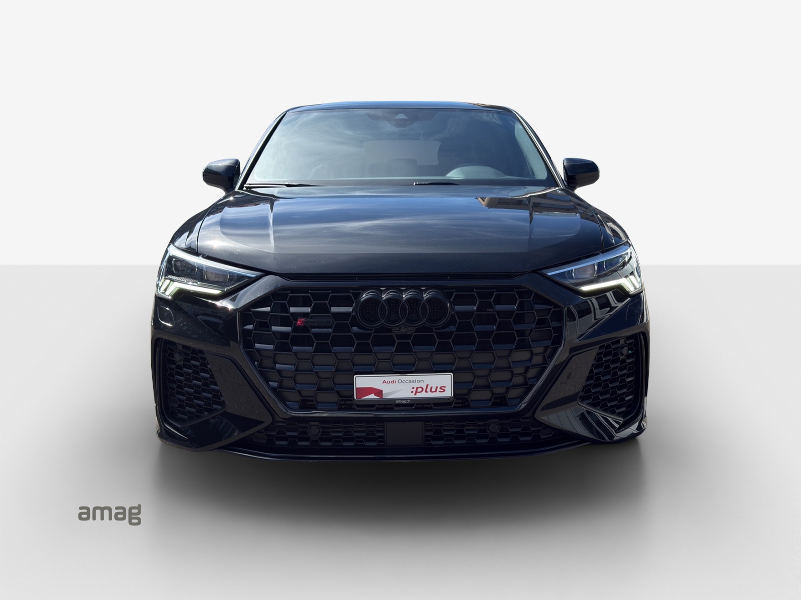 AUDI RS Q3 Sportback quattro S tronic-image-6