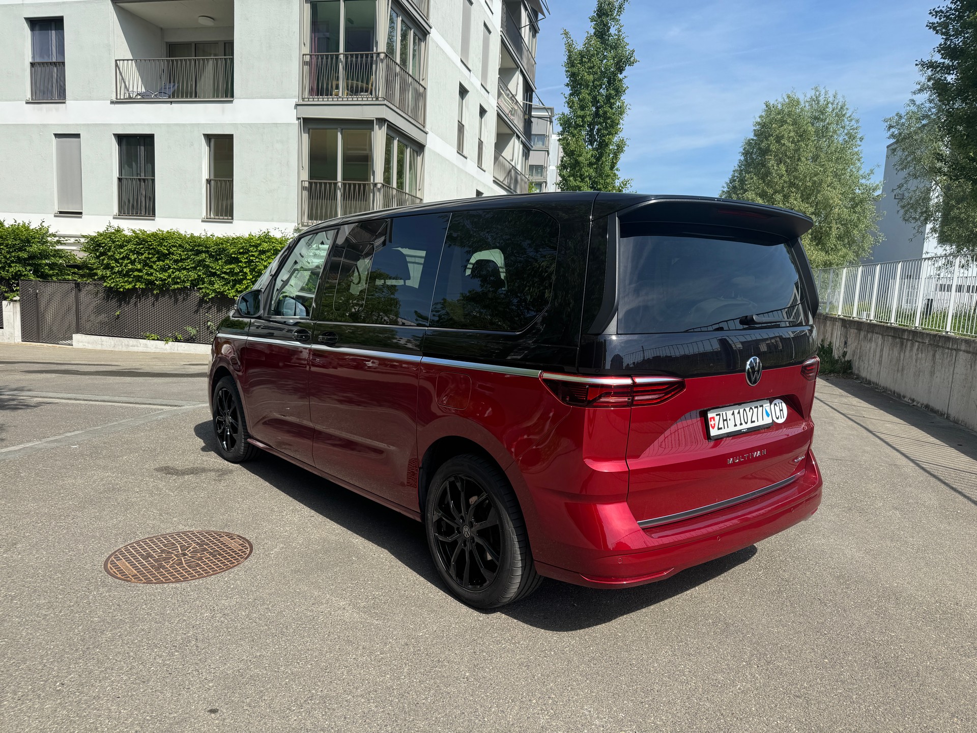 VW 1.4 eHybrid Style Liberty DSG-image-1