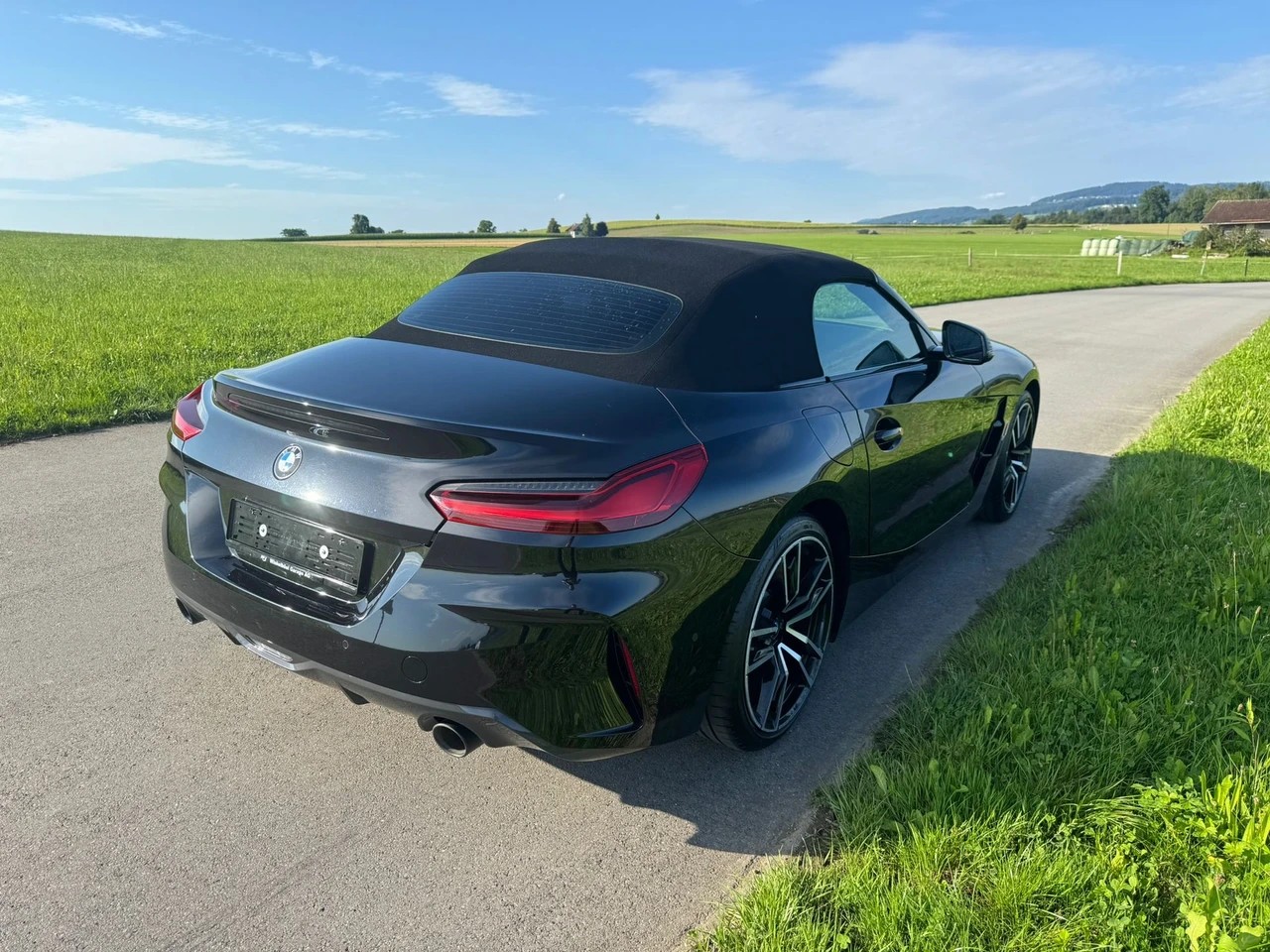 BMW Z4 sDrive 30i M Sport Steptronic-image-3