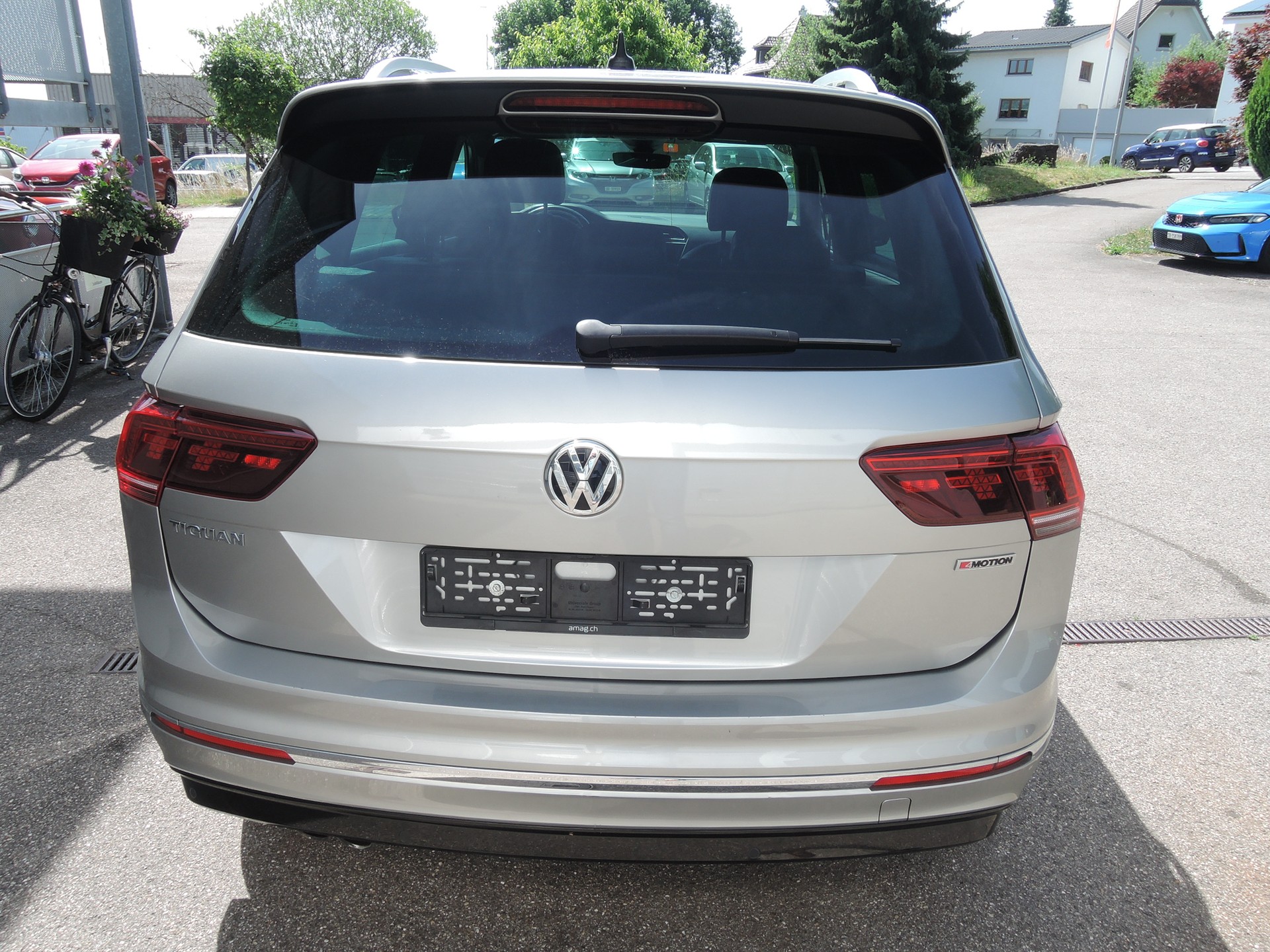 VW Tiguan 2.0TSI Offroad 4M 4Motion DSG-image-4
