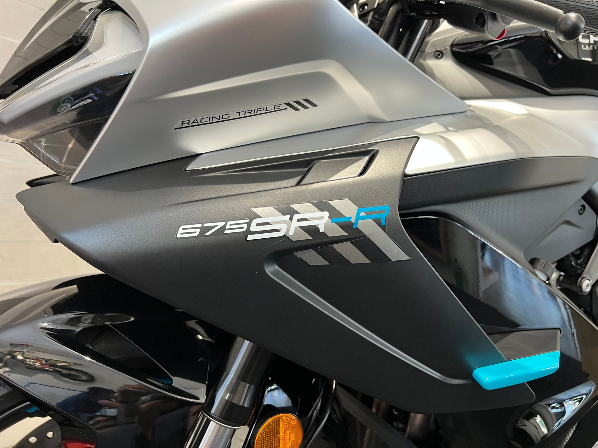 CF MOTO 675 SR-R-image-14