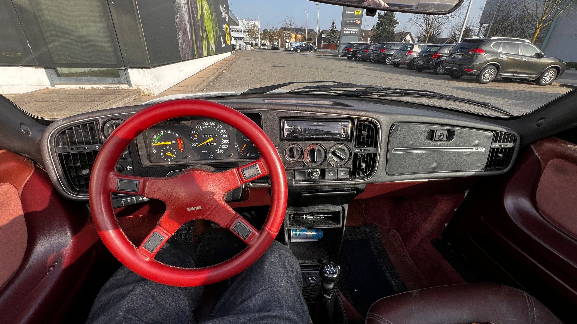 SAAB 900 2.0 turbo 16-image-5