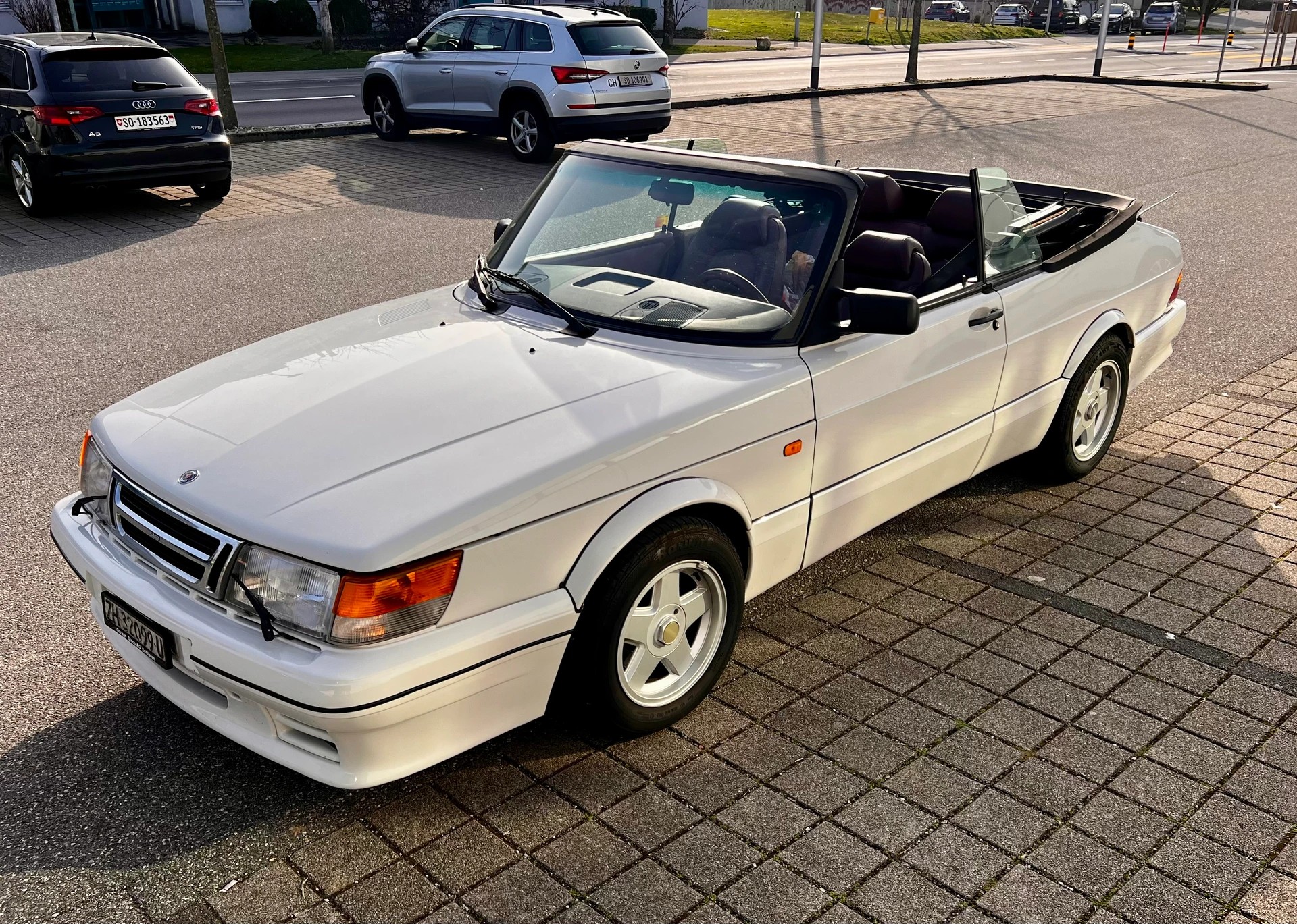 Car photo