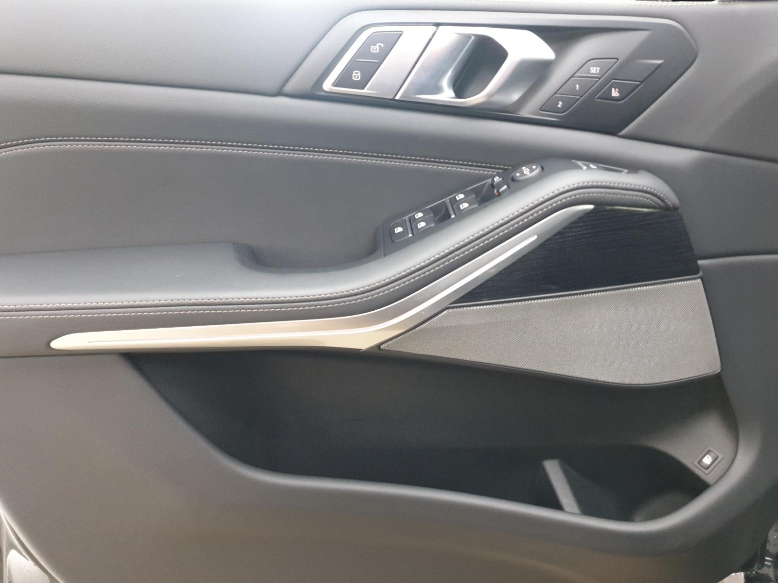 BMW X5 50e xDrive-image-9