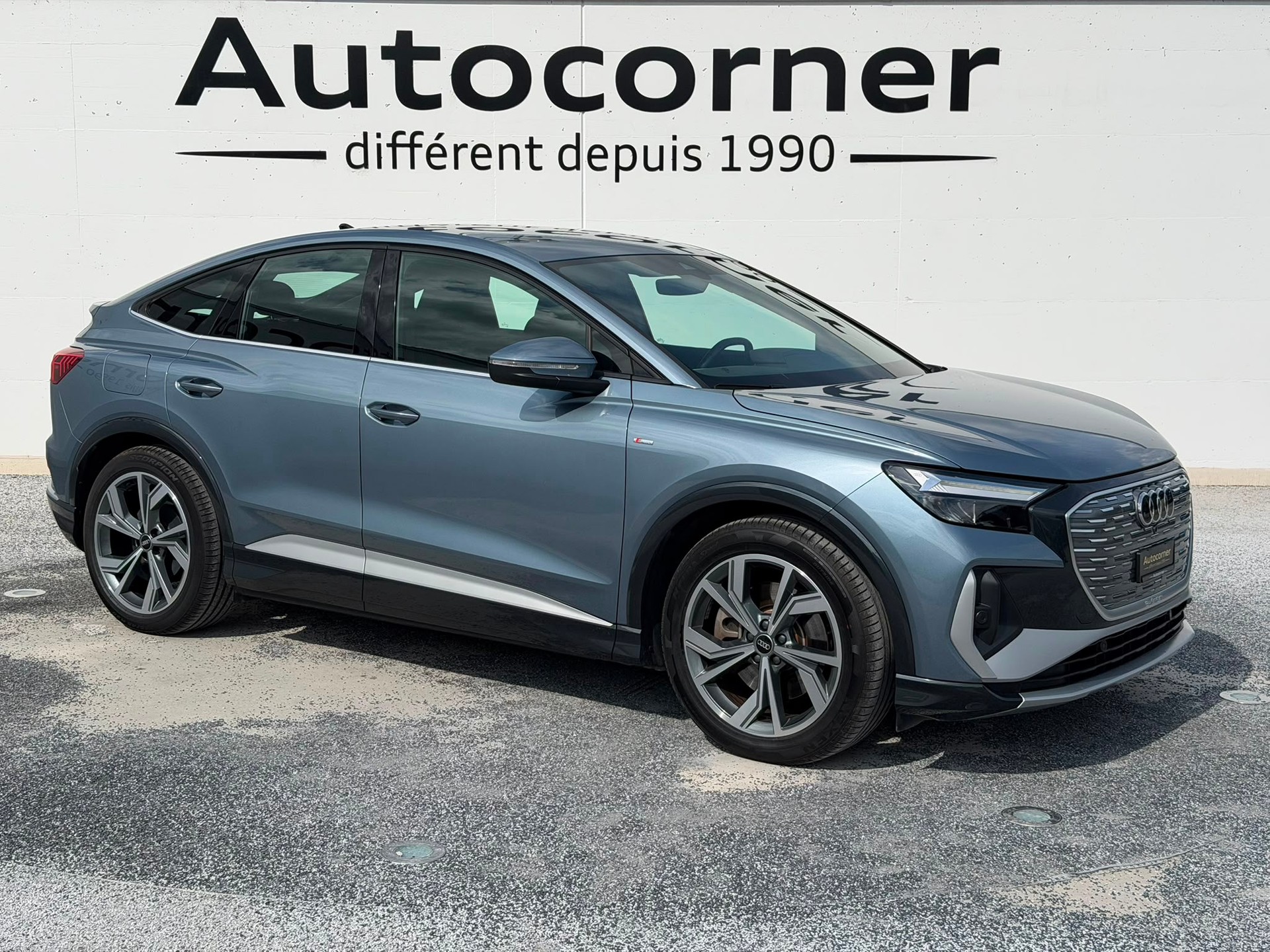 AUDI Q4 Sportback e-tron 50 quattro-image-3
