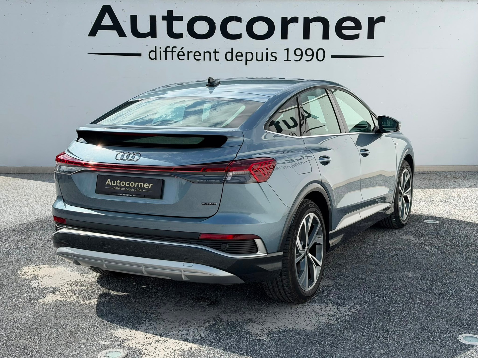 AUDI Q4 Sportback e-tron 50 quattro-image-4