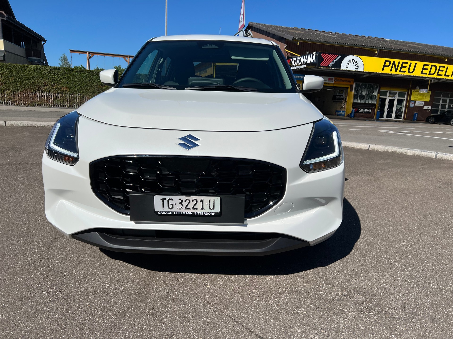 SUZUKI Swift 1.2 Tradizio Top Hybrid 4x4-image-2