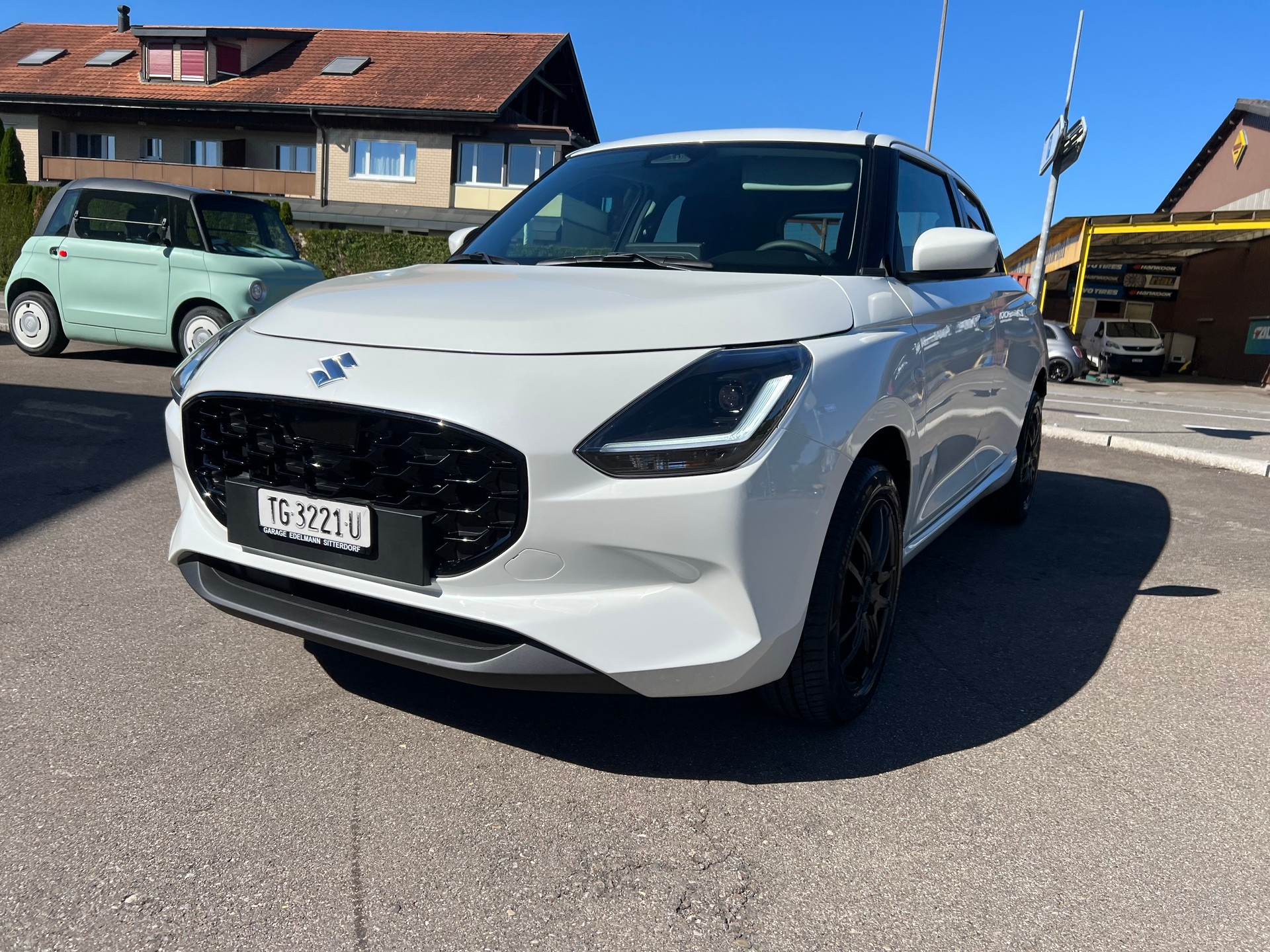 SUZUKI Swift 1.2 Tradizio Top Hybrid 4x4-image-1