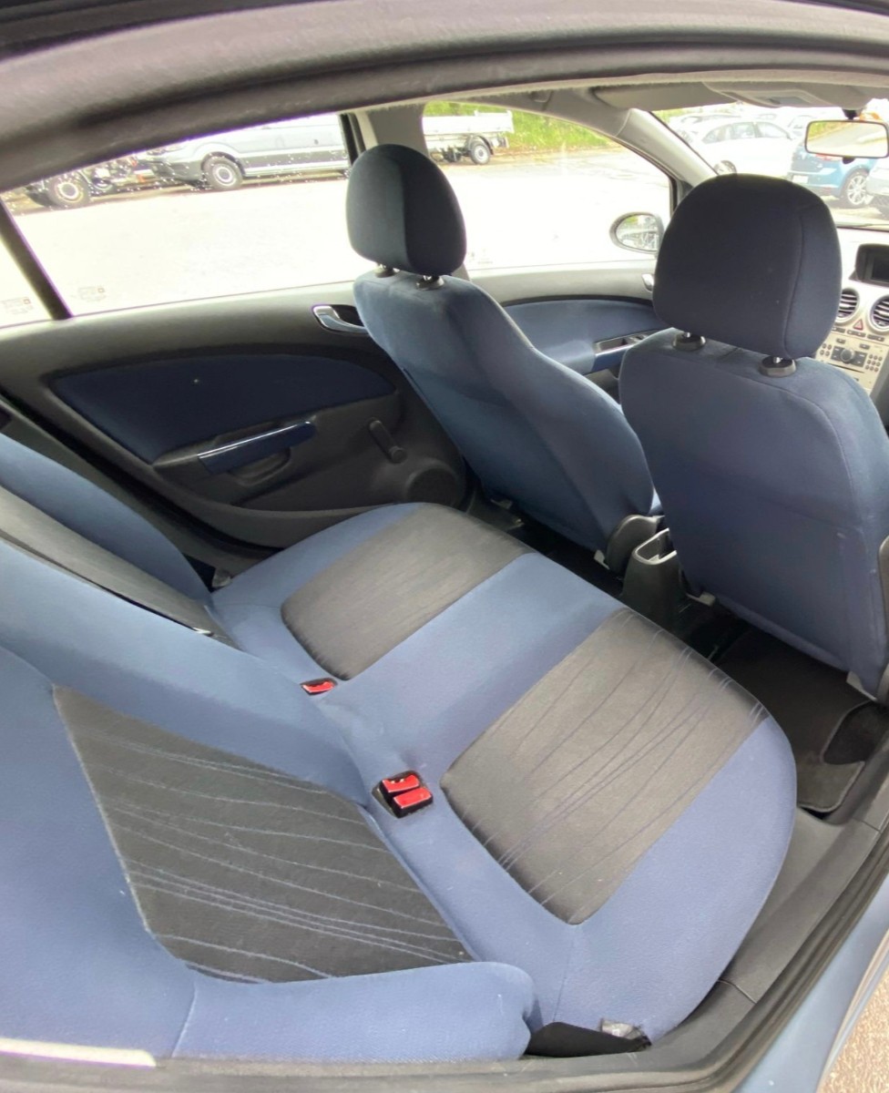 OPEL Corsa 1.4 TP Enjoy-image-12