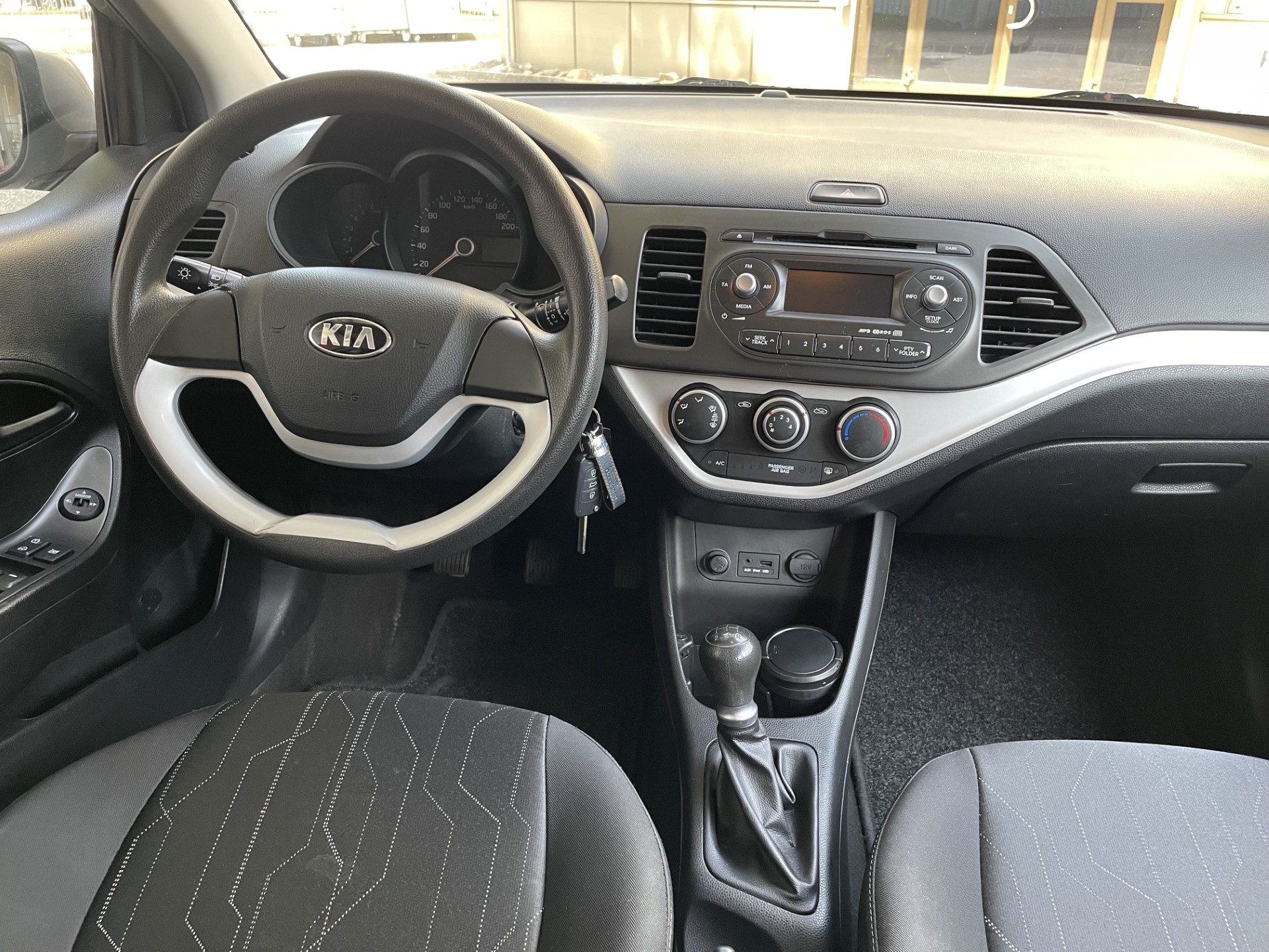 KIA Picanto 1.2 CVVT Trend-image-9