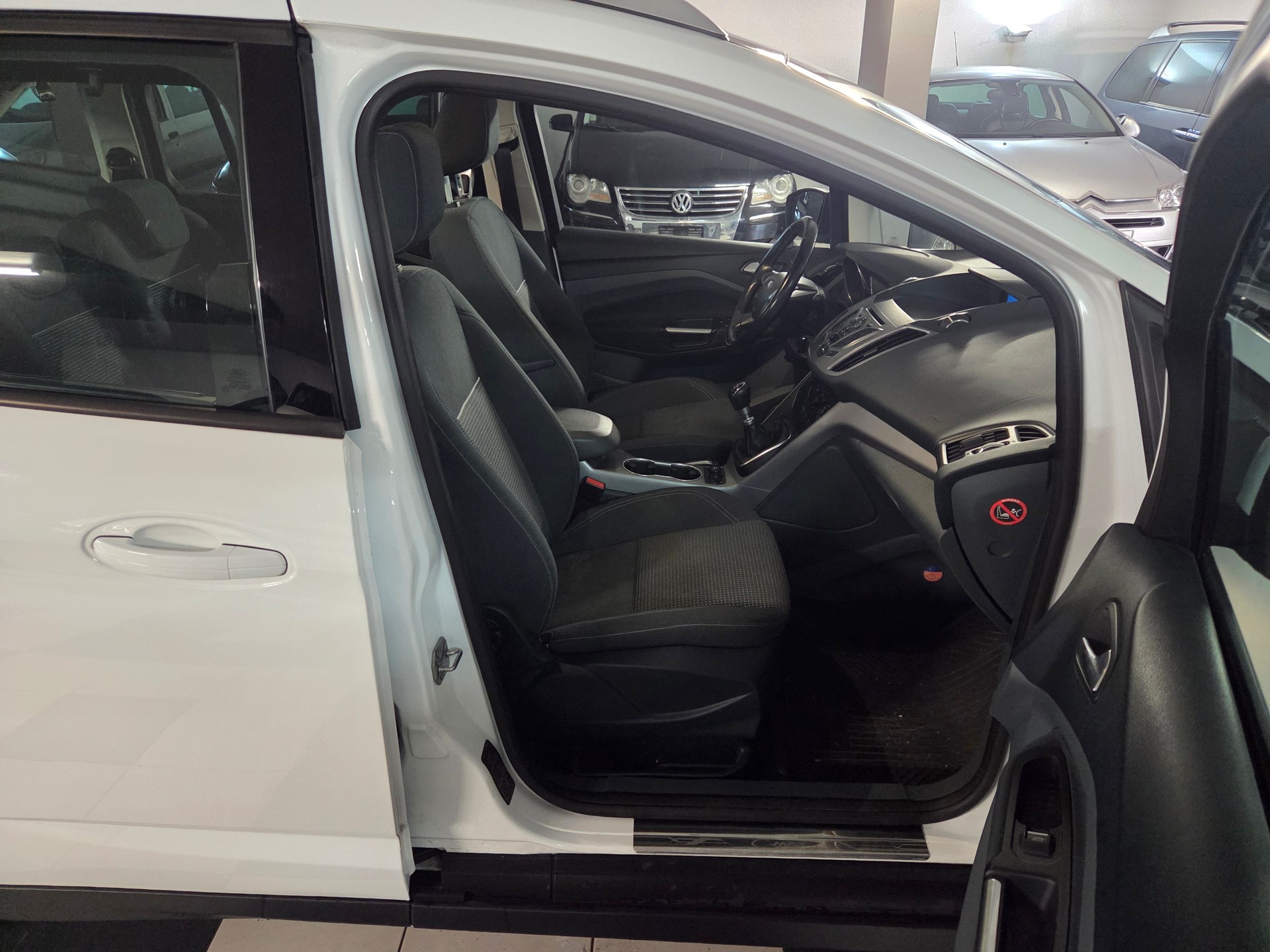 FORD Grand C-Max 1.0 SCTi Family-Edition-image-12