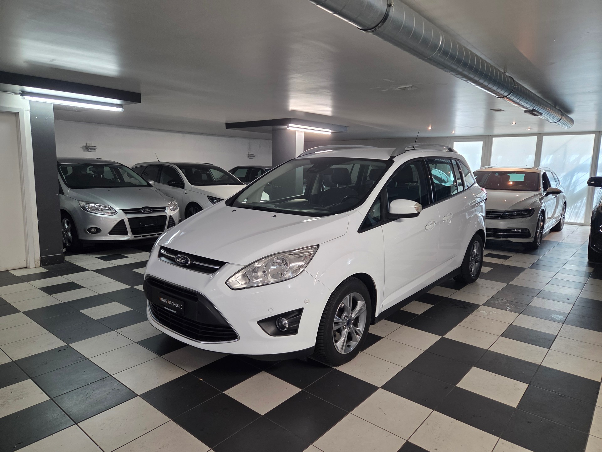 FORD Grand C-Max 1.0 SCTi Family-Edition-image-0