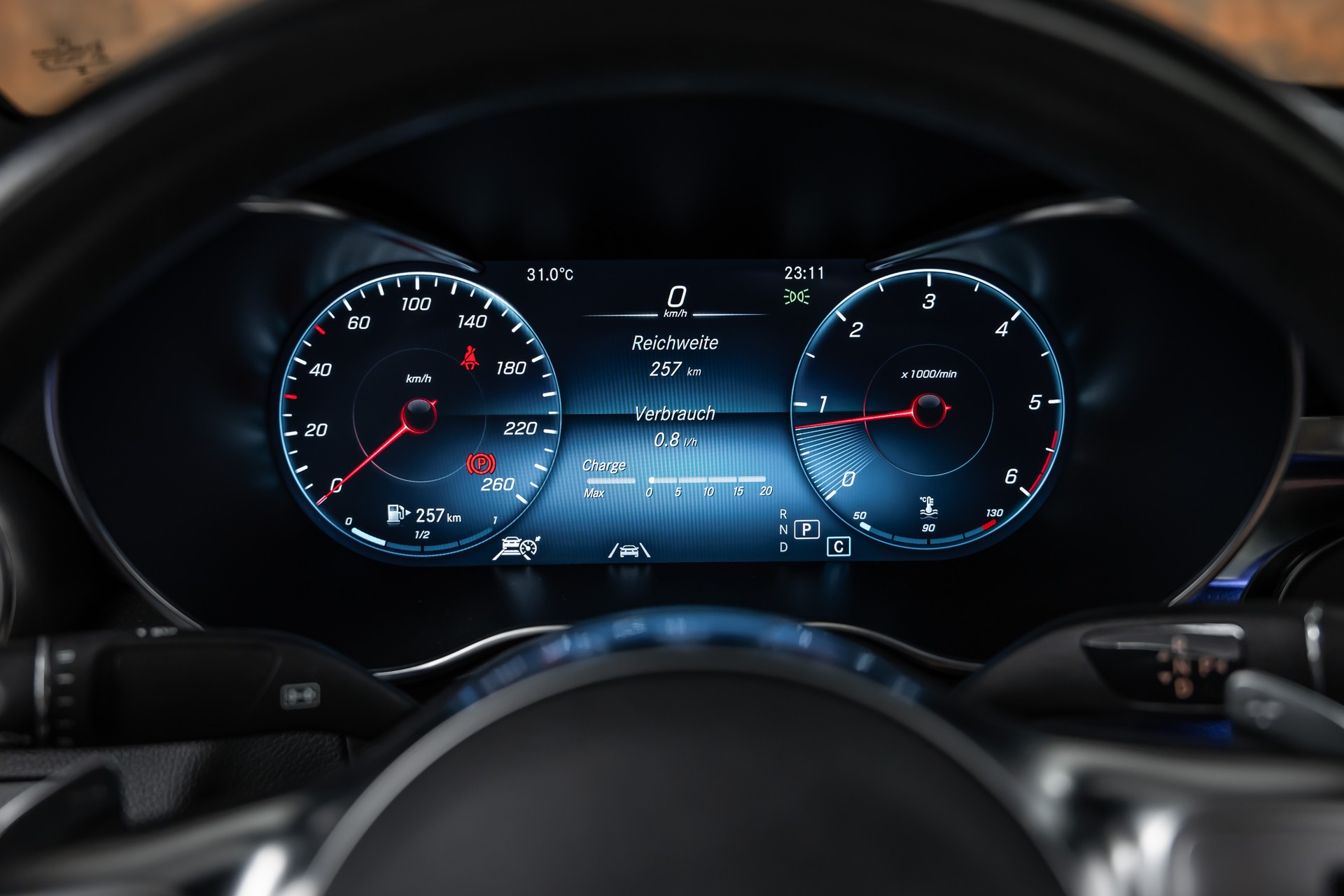 MERCEDES-BENZ GLC Coupé 300 d AMG Line 4Matic 9G-Tronic *Panorama*Leder*Head-Up*360°*-image-21