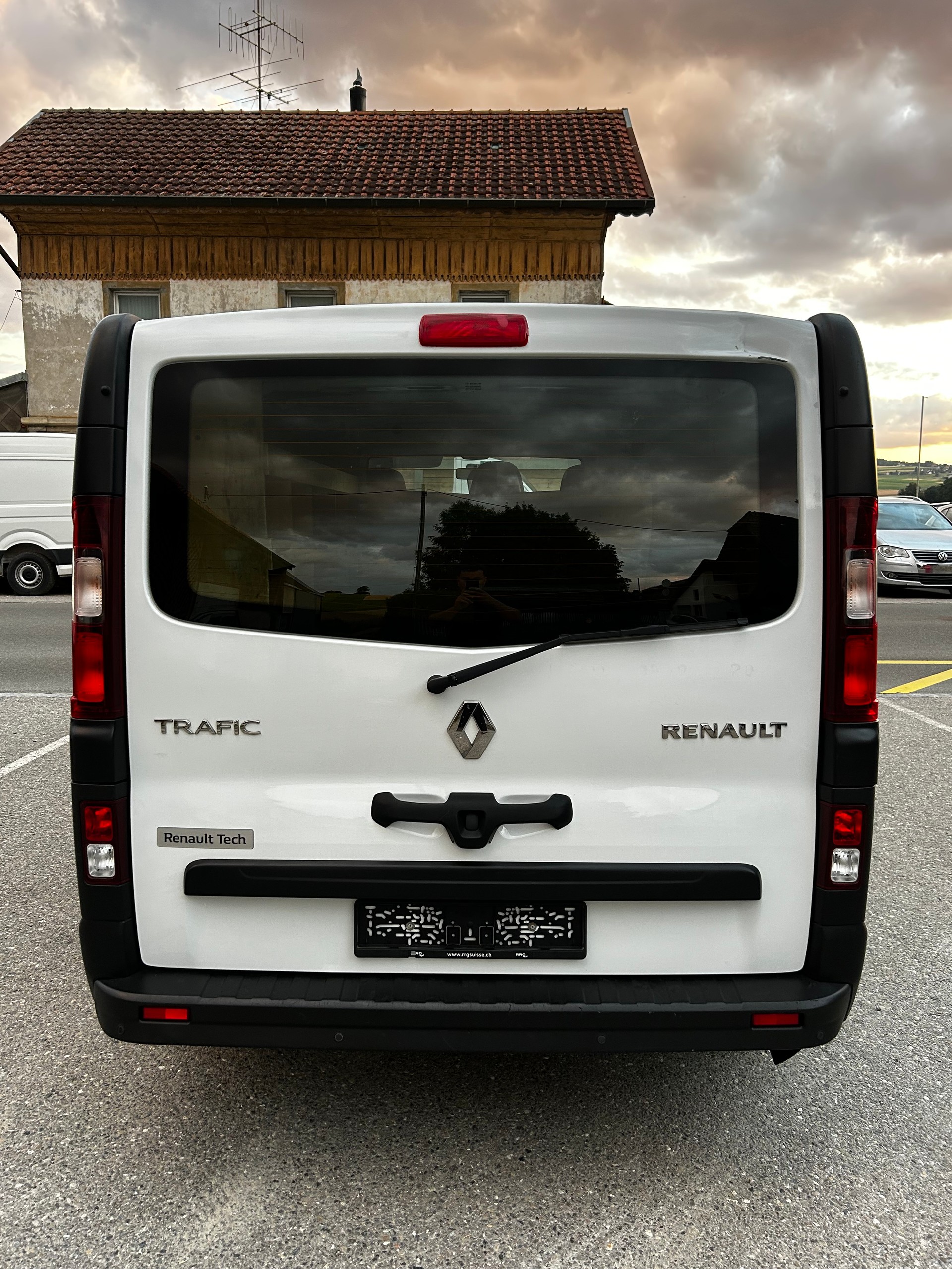 RENAULT Trafic 1.6 ENERGY dCi 95 3.0t Access L1H1-image-5