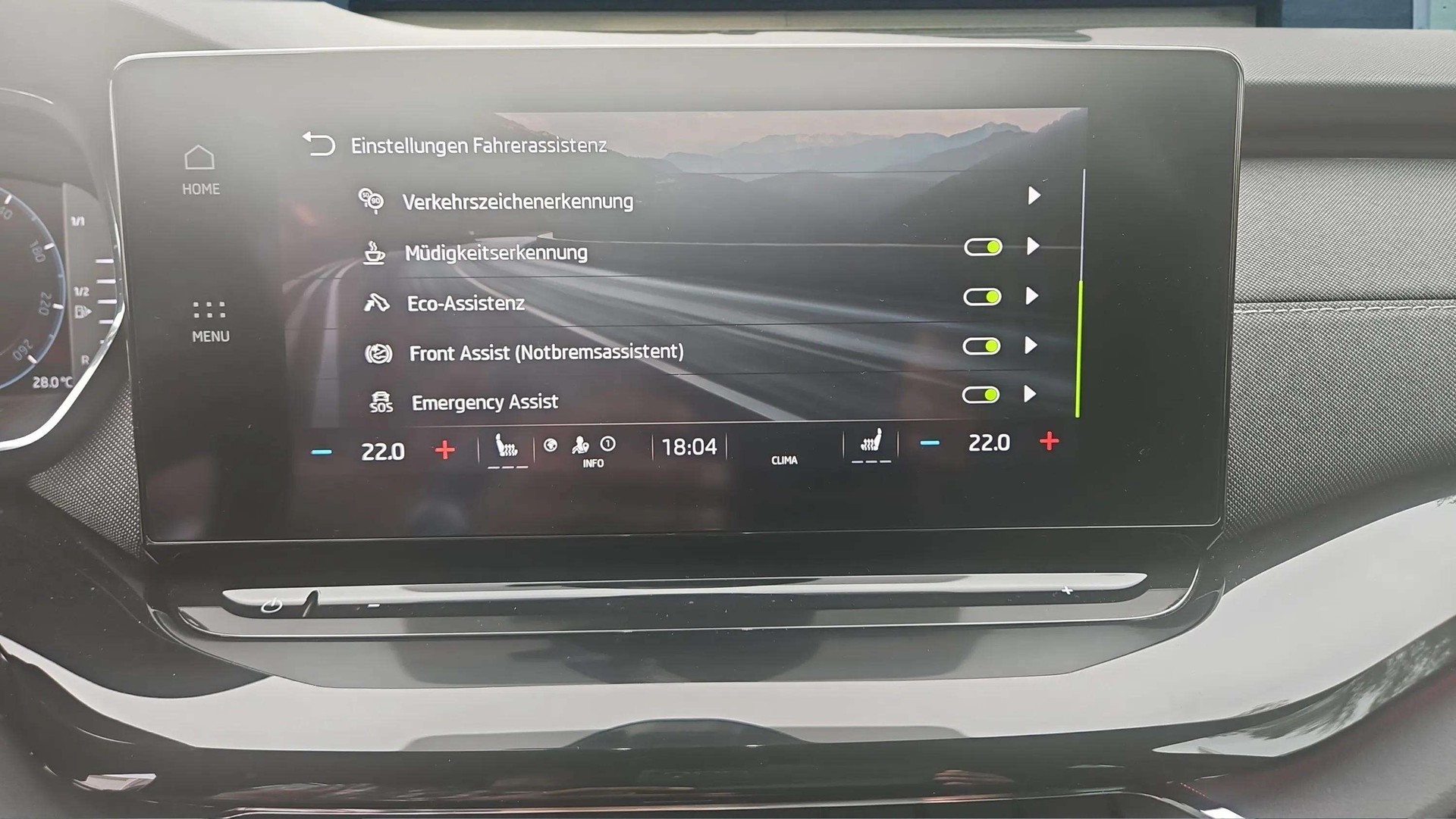 SKODA Octavia Combi 2.0 TSI SportLine DSG 4x4 190PS mit AHK-Vorbereitung & Head-Up Display-image-22