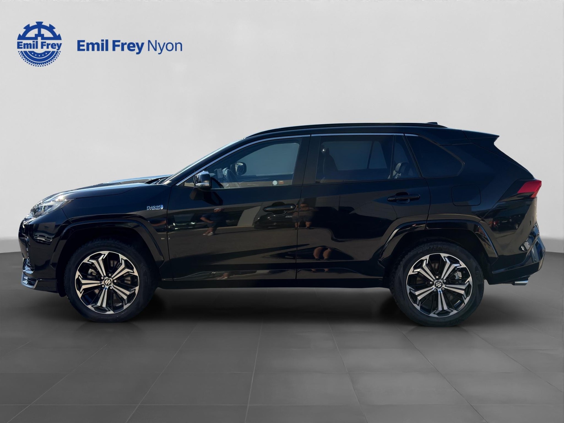 SUZUKI Across 2.5 PHEV Compact Top 4x4-image-2