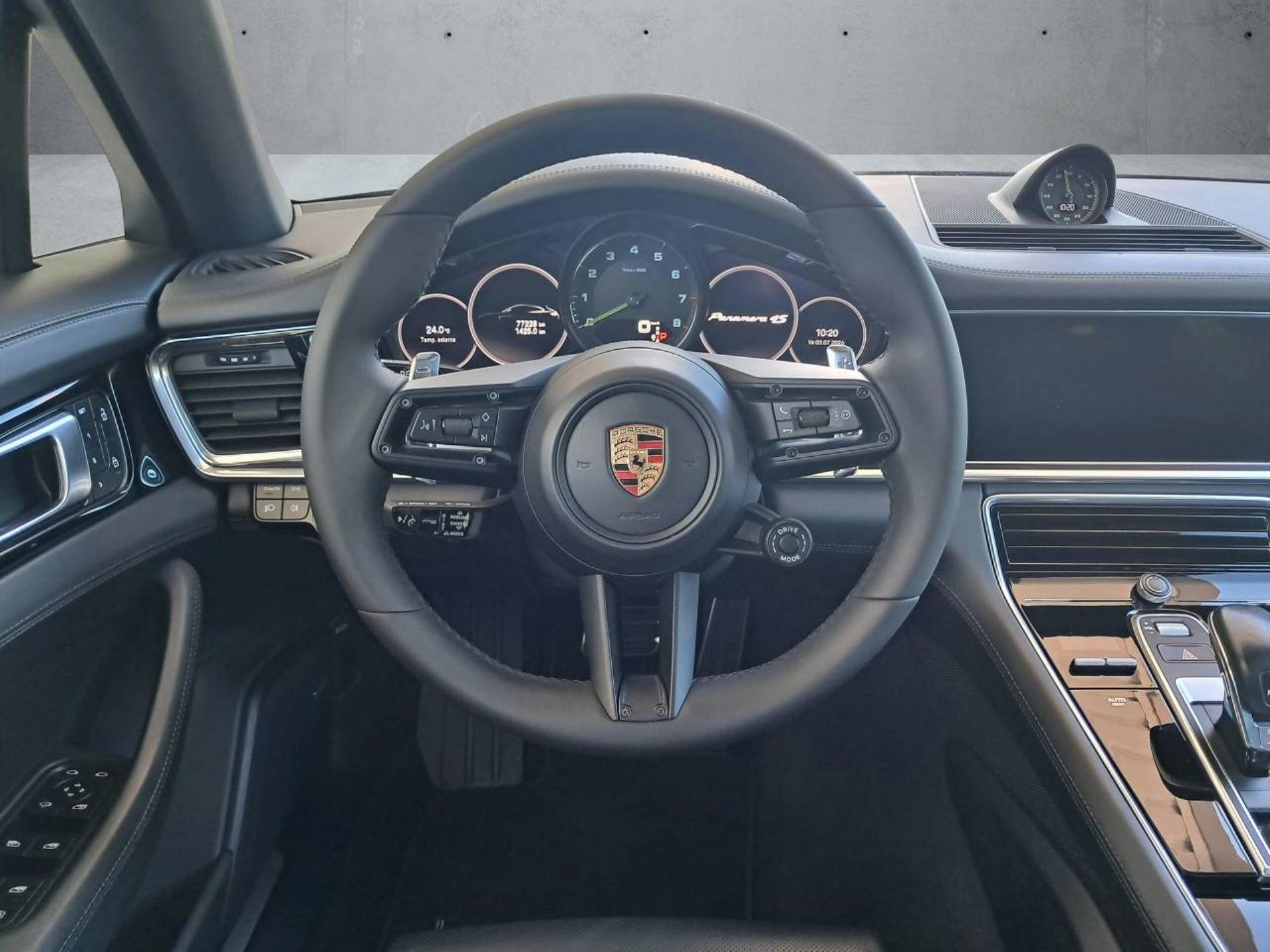 PORSCHE Panamera 4S E-Hybrid Sport Turismo (MY22)-image-12