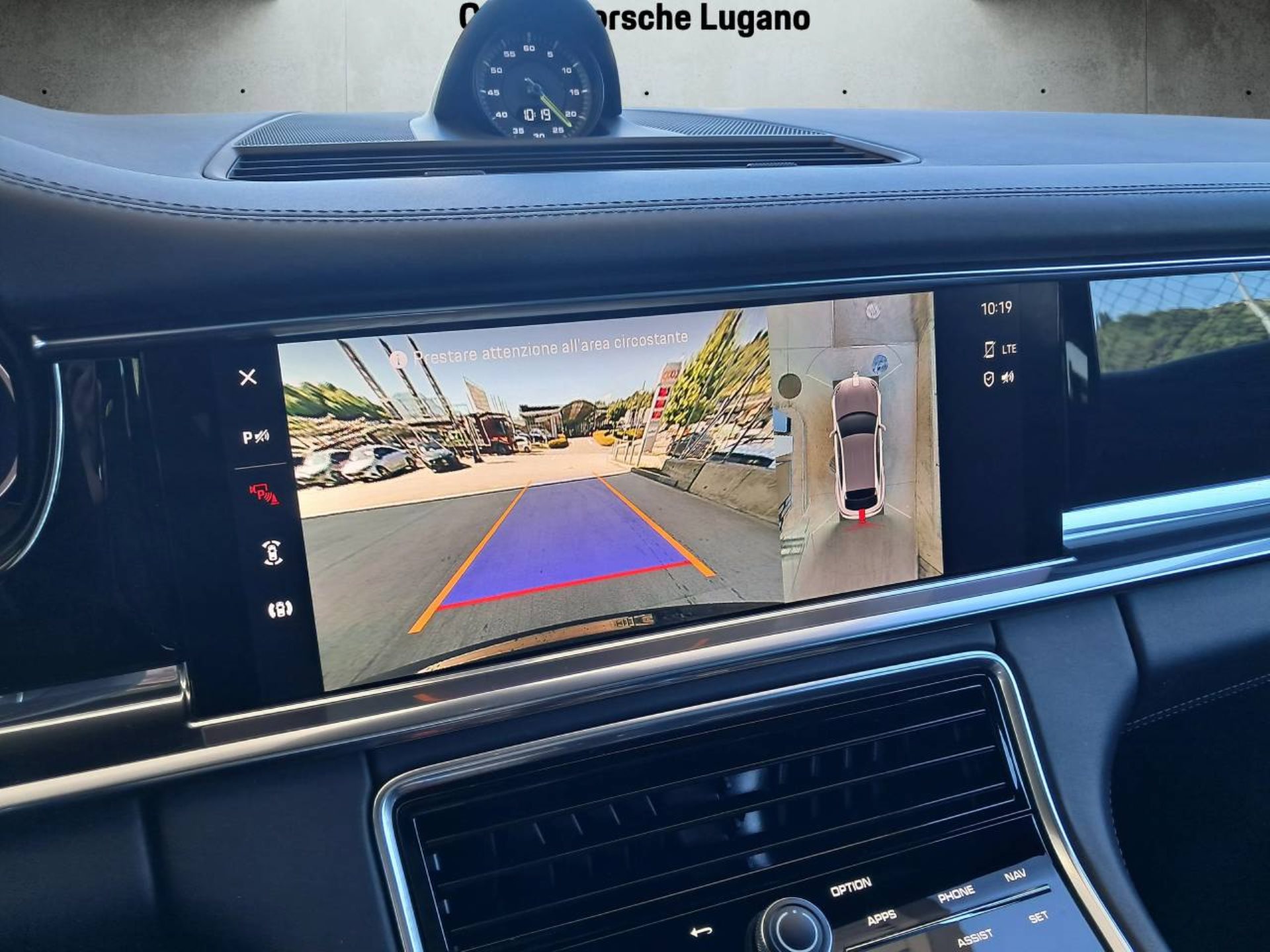 PORSCHE Panamera 4S E-Hybrid Sport Turismo (MY22)-image-21