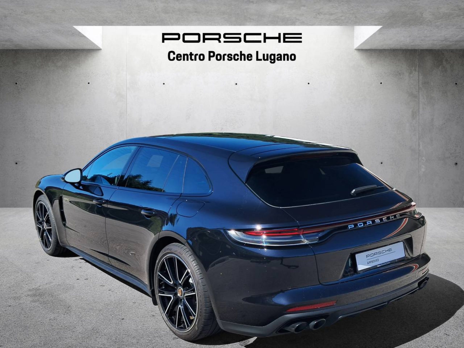 PORSCHE Panamera 4S E-Hybrid Sport Turismo (MY22)-image-6