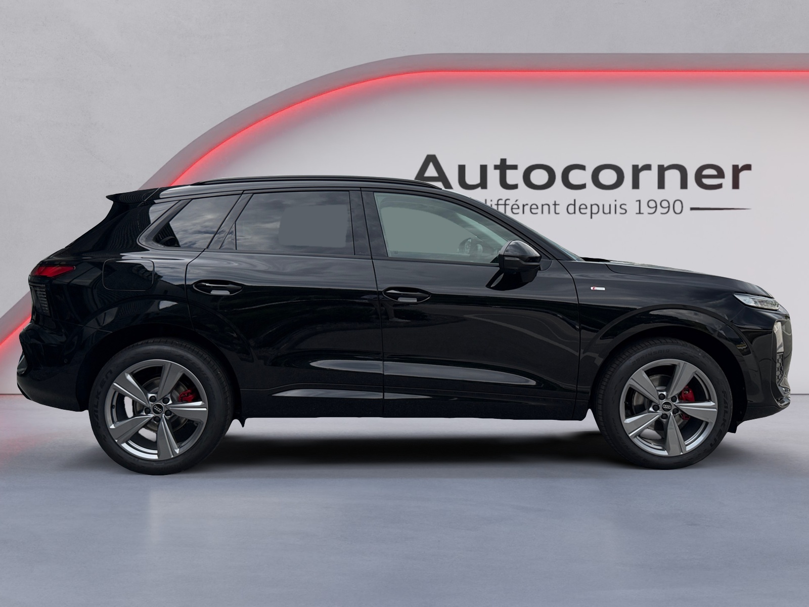 AUDI Q3 SUV 110 kW TFSI S tronic-image-5