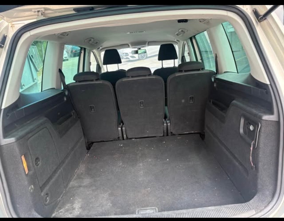 VW Sharan 2.0 TDI BlueMotion Technology Trendline DSG-image-4
