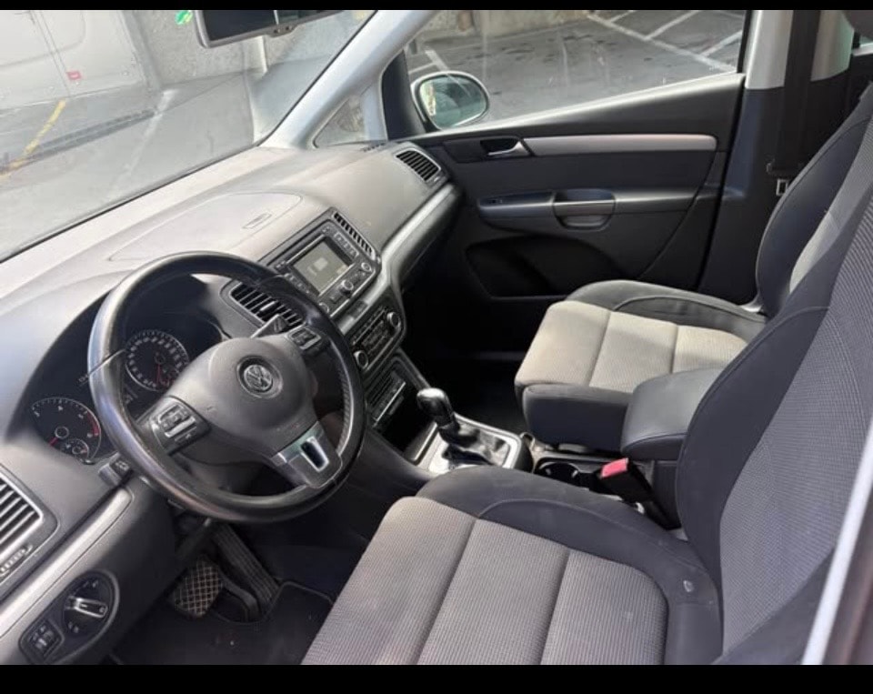 VW Sharan 2.0 TDI BlueMotion Technology Trendline DSG-image-8