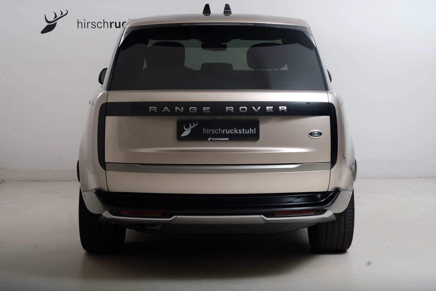 LAND ROVER Range Rover 3.0 TD6 350 HSE-image-4