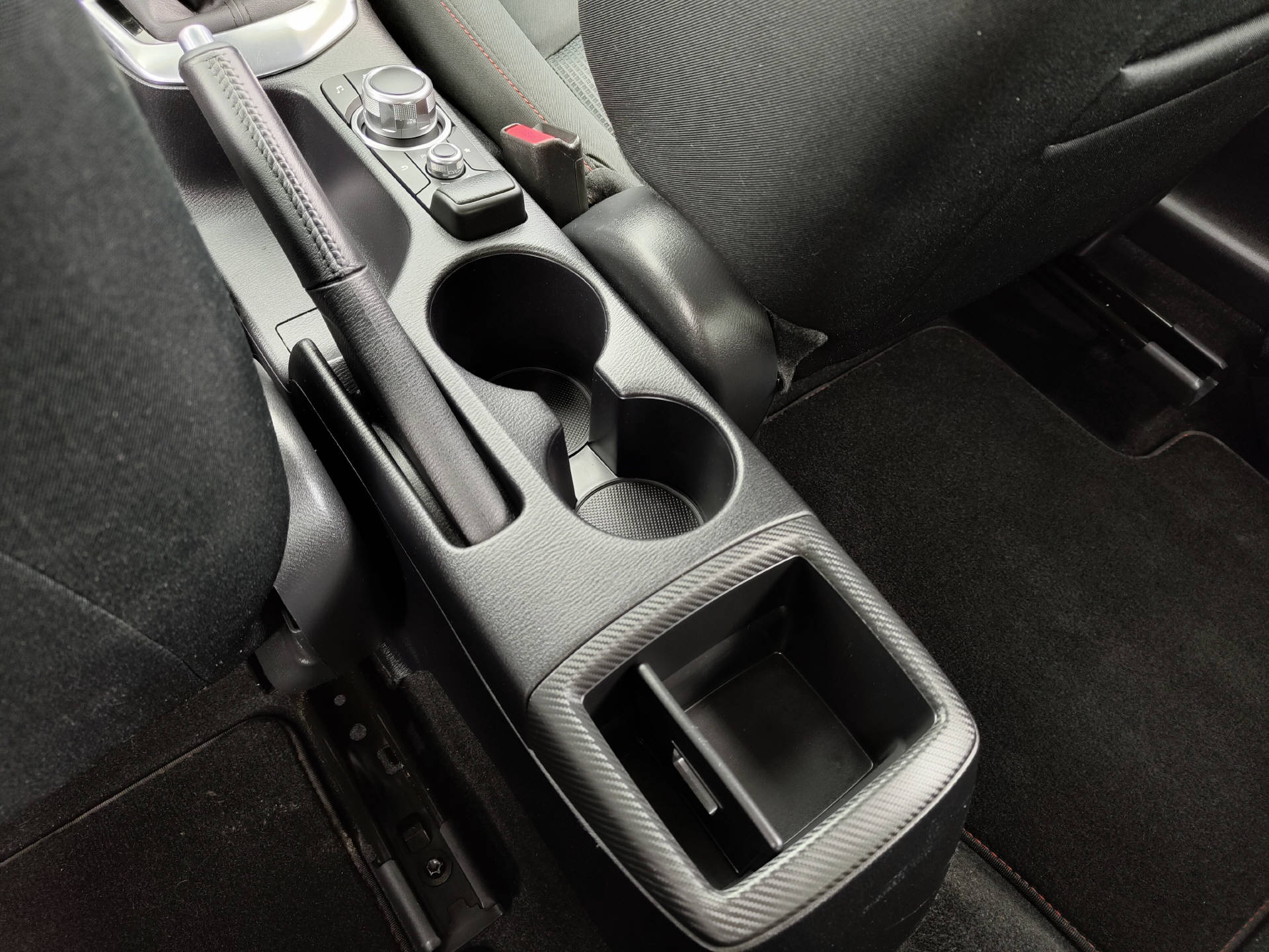 MAZDA 2 1.5 115 Revolution-image-11