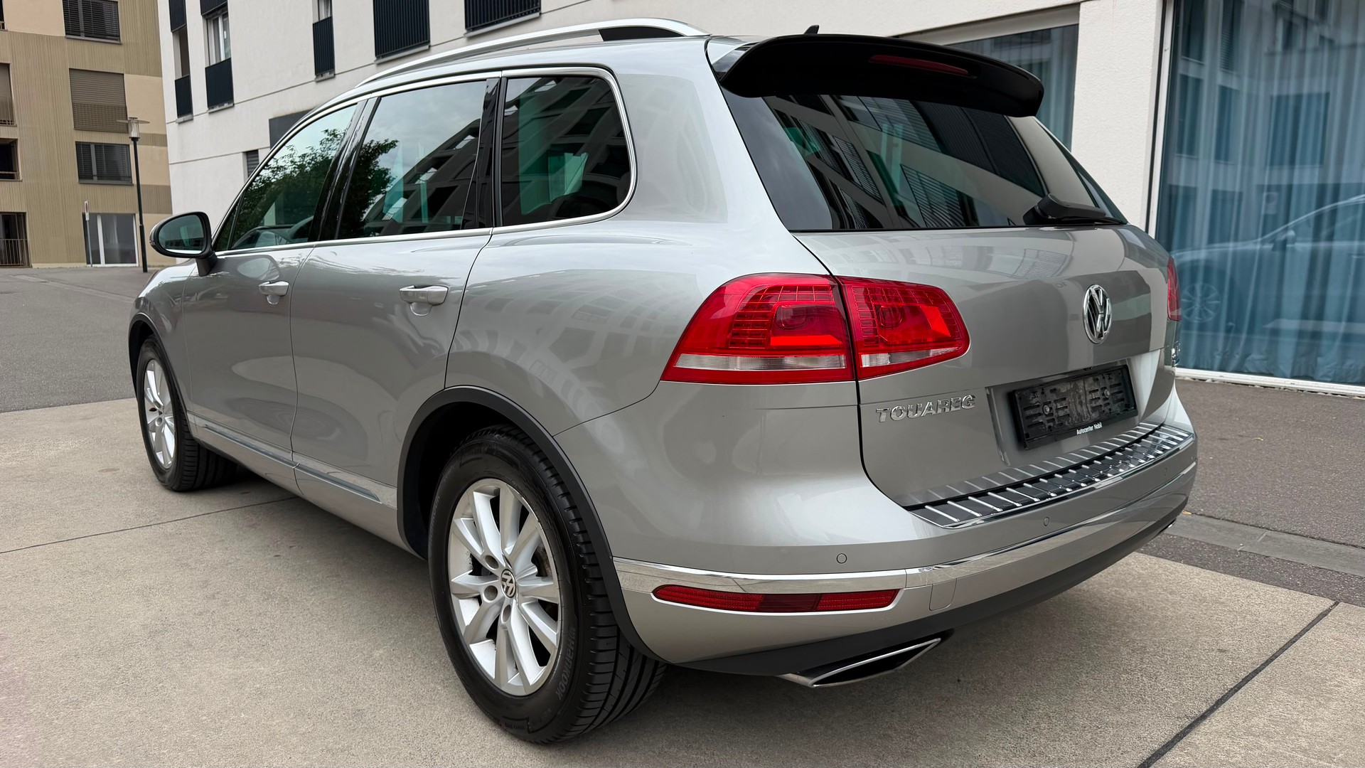 VW Touareg 3.0 TDI BlueMotion Technology Tiptronic-image-13